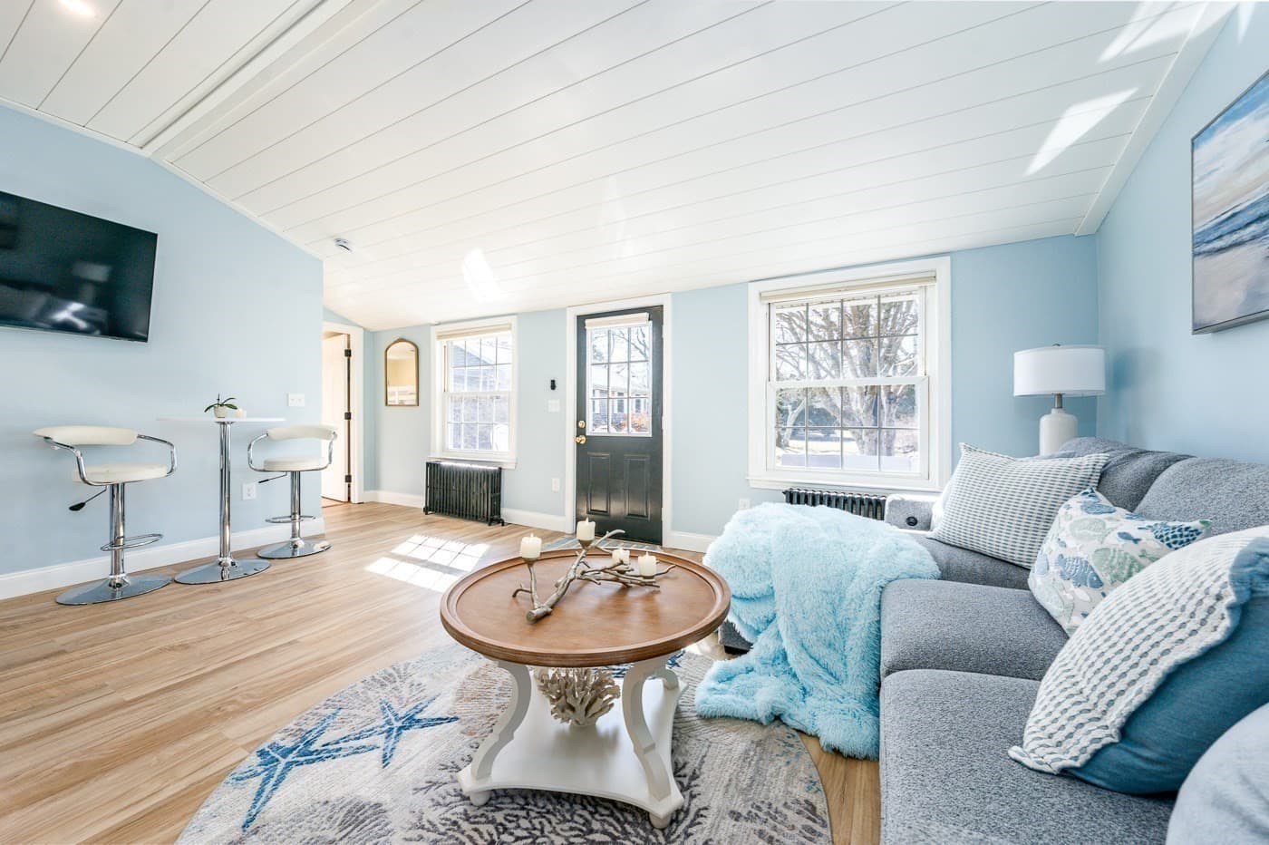 Single Family Residence at 8 Bungalow Ln, Wareham MA 02532, photo 6 of 21
