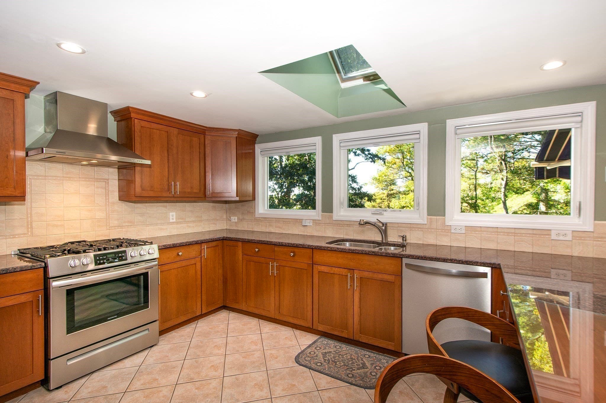 Single Family Residence at 9 Oar And Line, Plymouth MA 02360, photo 11 of 42