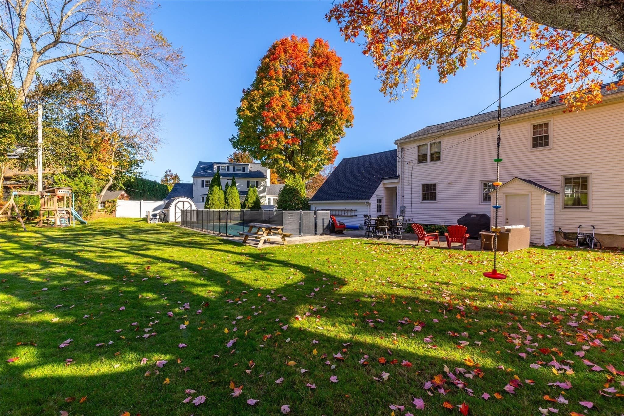 Single Family Residence at 57 Forest St, Worcester MA 01609, photo 32 of 41