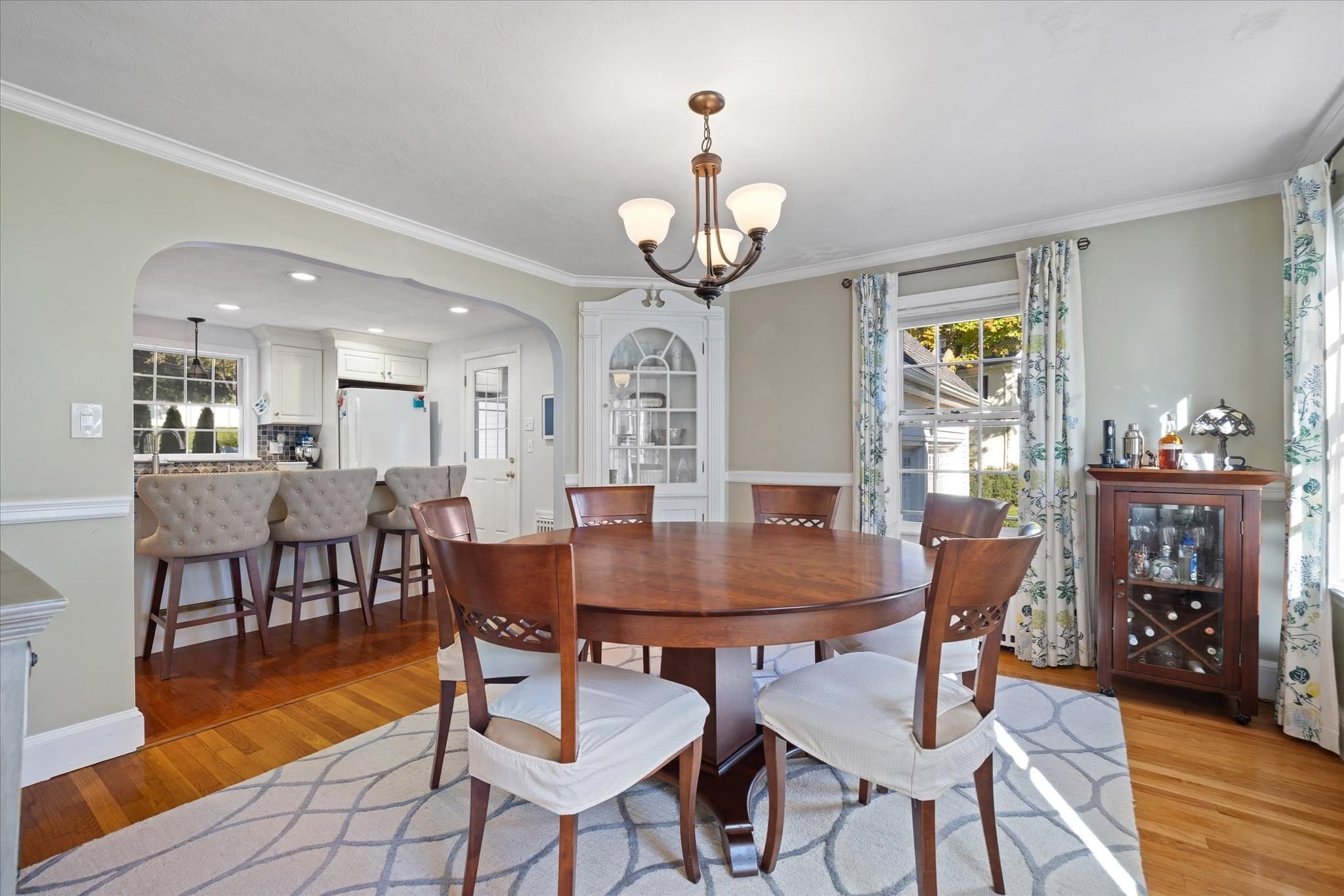 Single Family Residence at 57 Forest St, Worcester MA 01609, photo 9 of 41