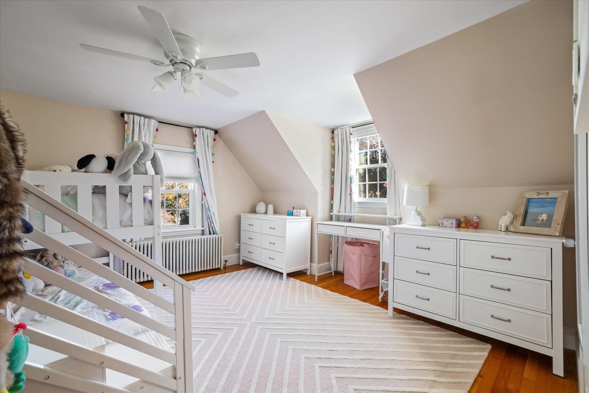 Single Family Residence at 57 Forest St, Worcester MA 01609, photo 24 of 41