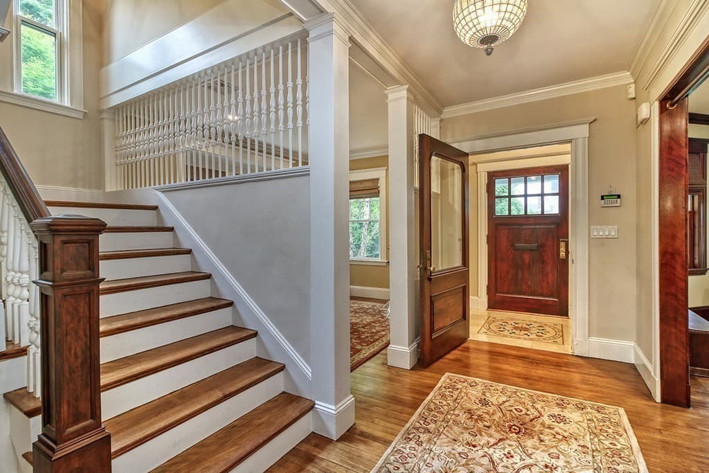 Single Family Residence at 15 Foxcroft Rd, Winchester MA 01890, photo 3 of 40