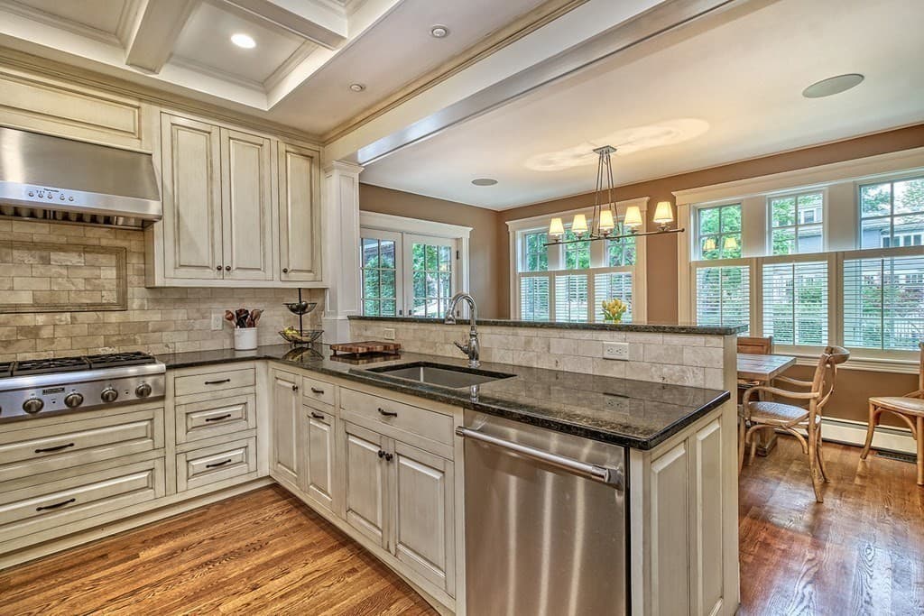 Single Family Residence at 15 Foxcroft Rd, Winchester MA 01890, photo 4 of 40
