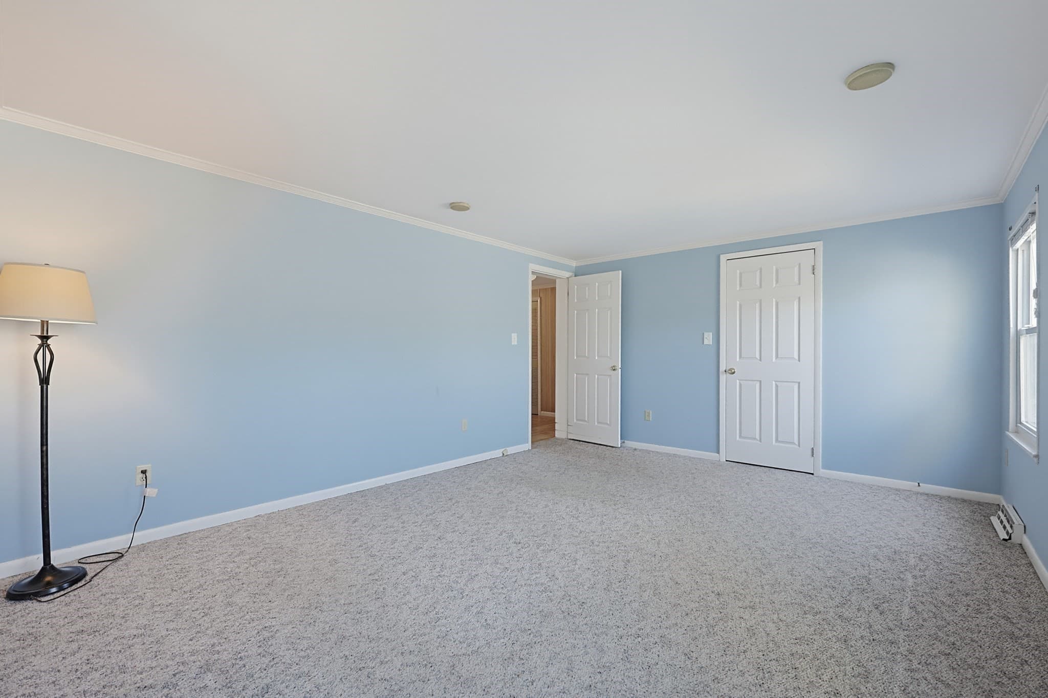 Mobile Home at 4 Forest Lane, Attleboro MA 02703, photo 27 of 41