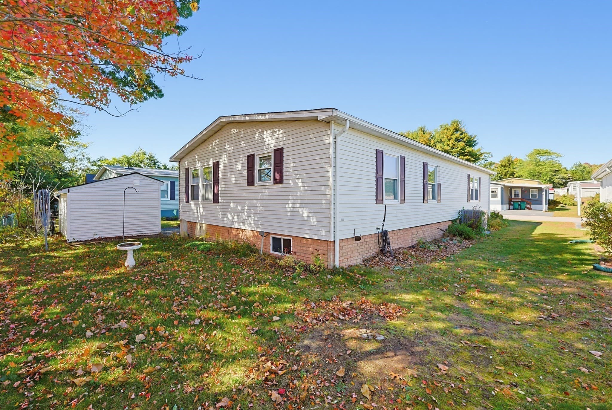 Mobile Home at 4 Forest Lane, Attleboro MA 02703, photo 37 of 41
