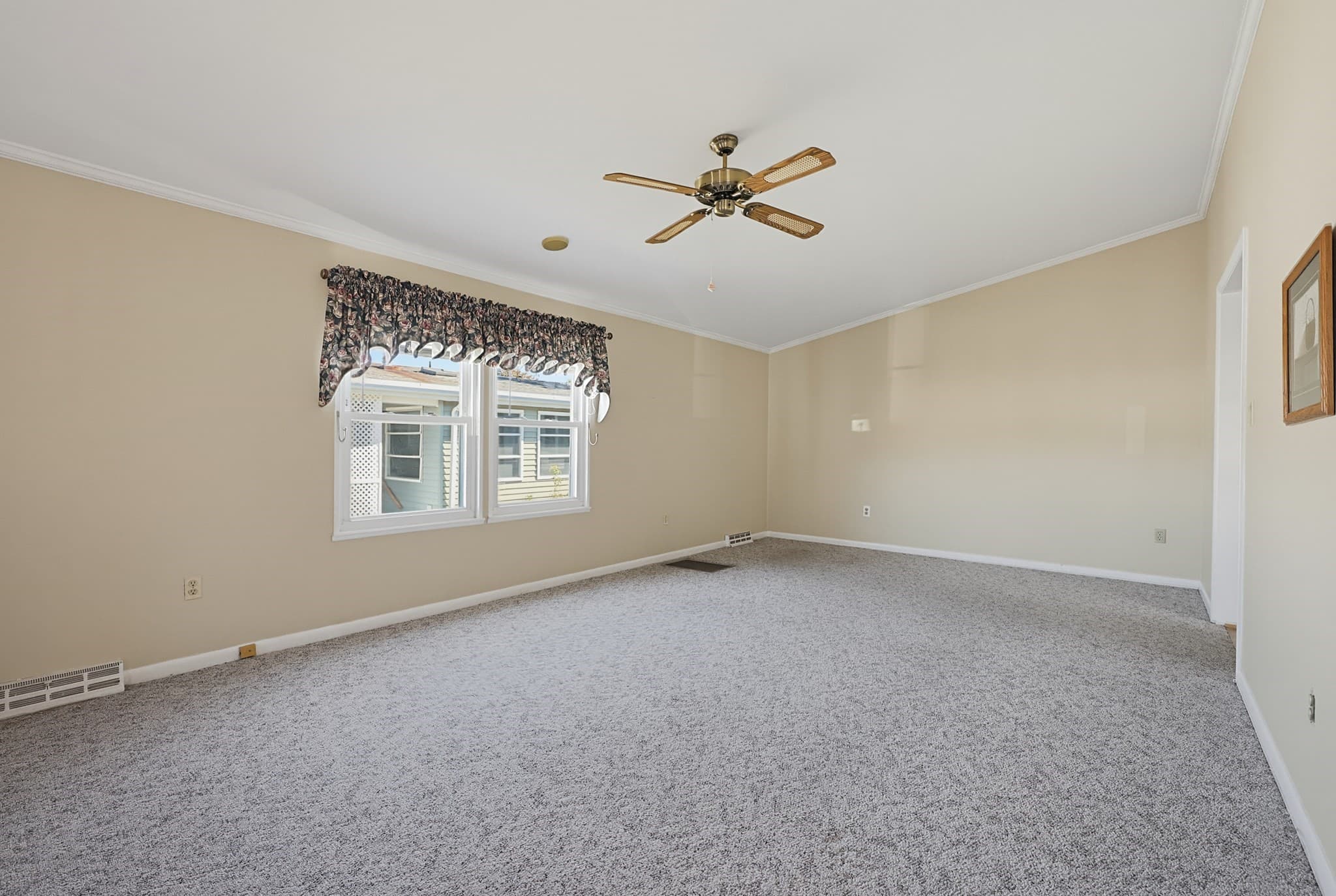 Mobile Home at 4 Forest Lane, Attleboro MA 02703, photo 4 of 41