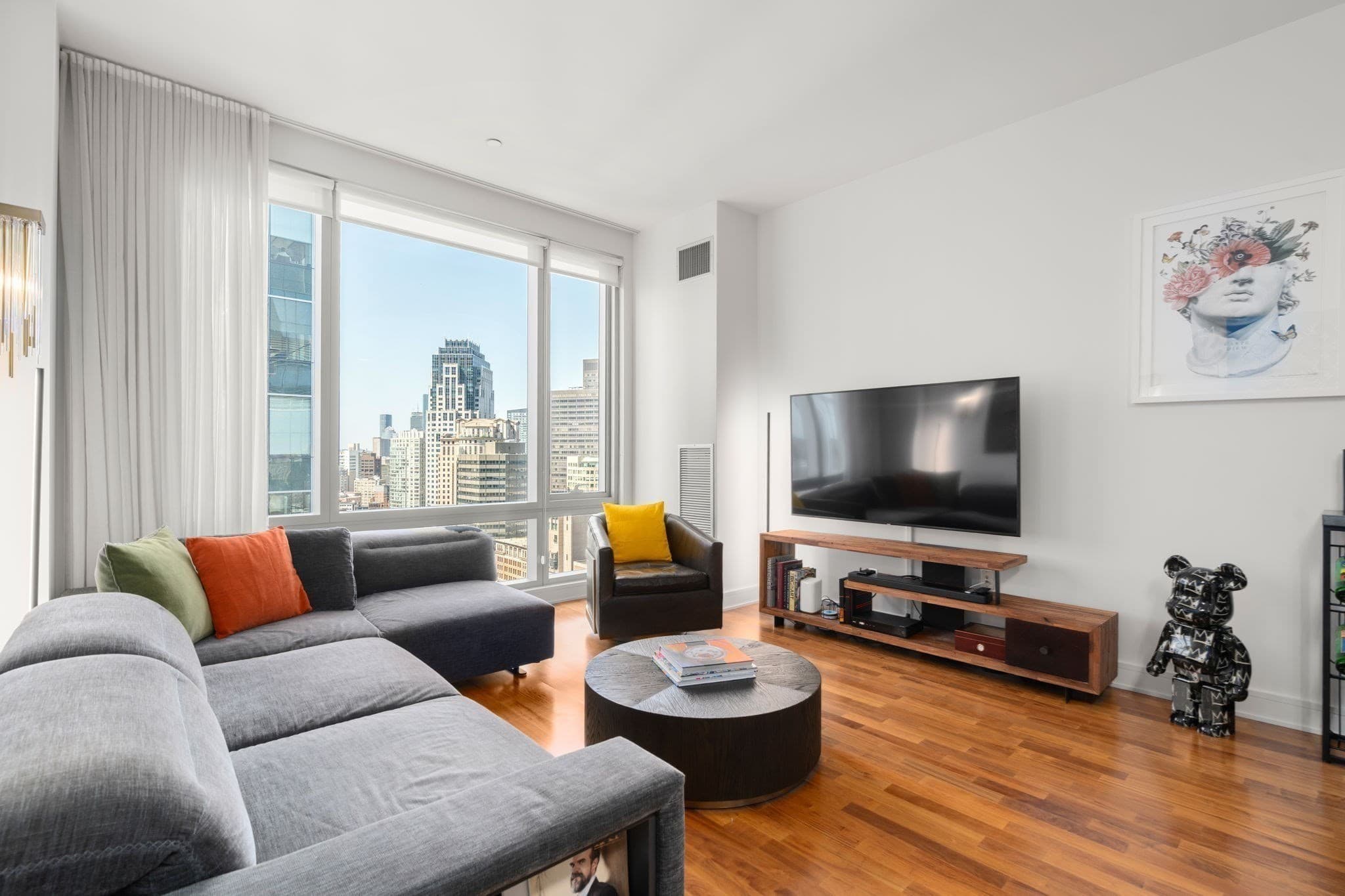 Condominium at 500 Atlantic Ave # 21M, Boston MA 02210, photo 2 of 24