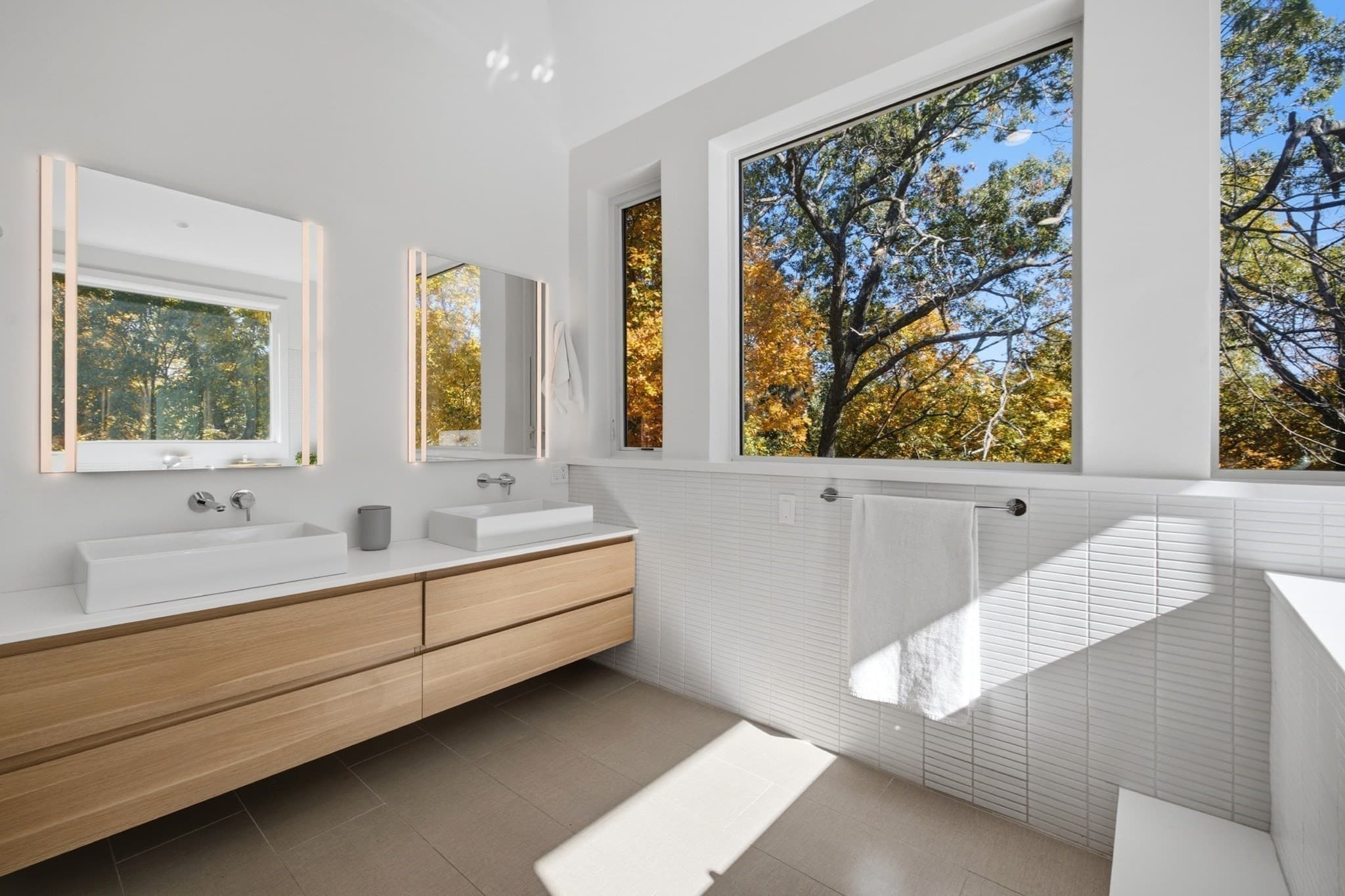 Single Family Residence at 5 Sunset Ridge, Lexington MA 02421, photo 24 of 42