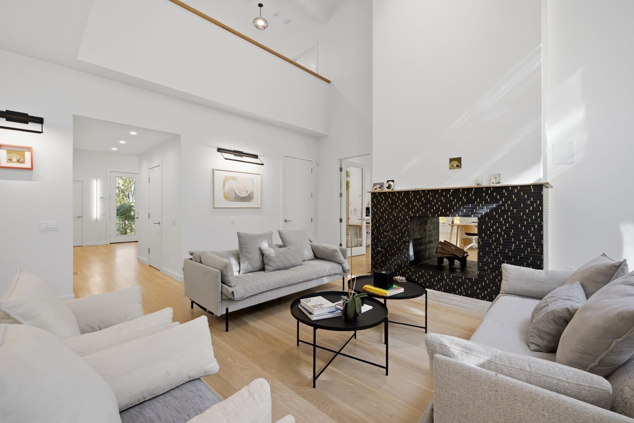 Single Family Residence at 5 Sunset Ridge, Lexington MA 02421, photo 10 of 42
