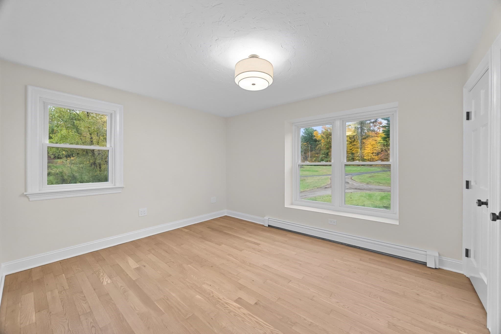 Single Family Residence at 50 Mccracken Rd, Millbury MA 01527, photo 16 of 41