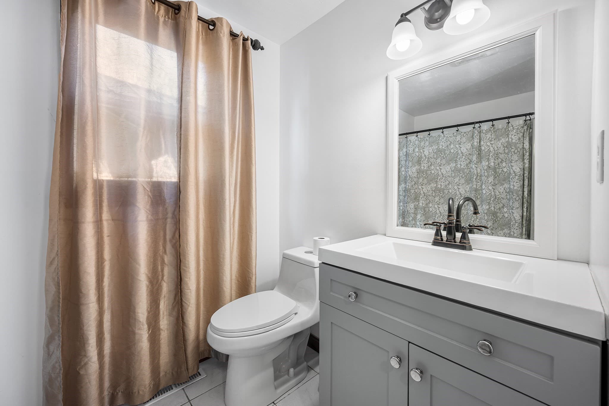 Single Family Residence at 30 Constance Dr, Lowell MA 01854, photo 13 of 42