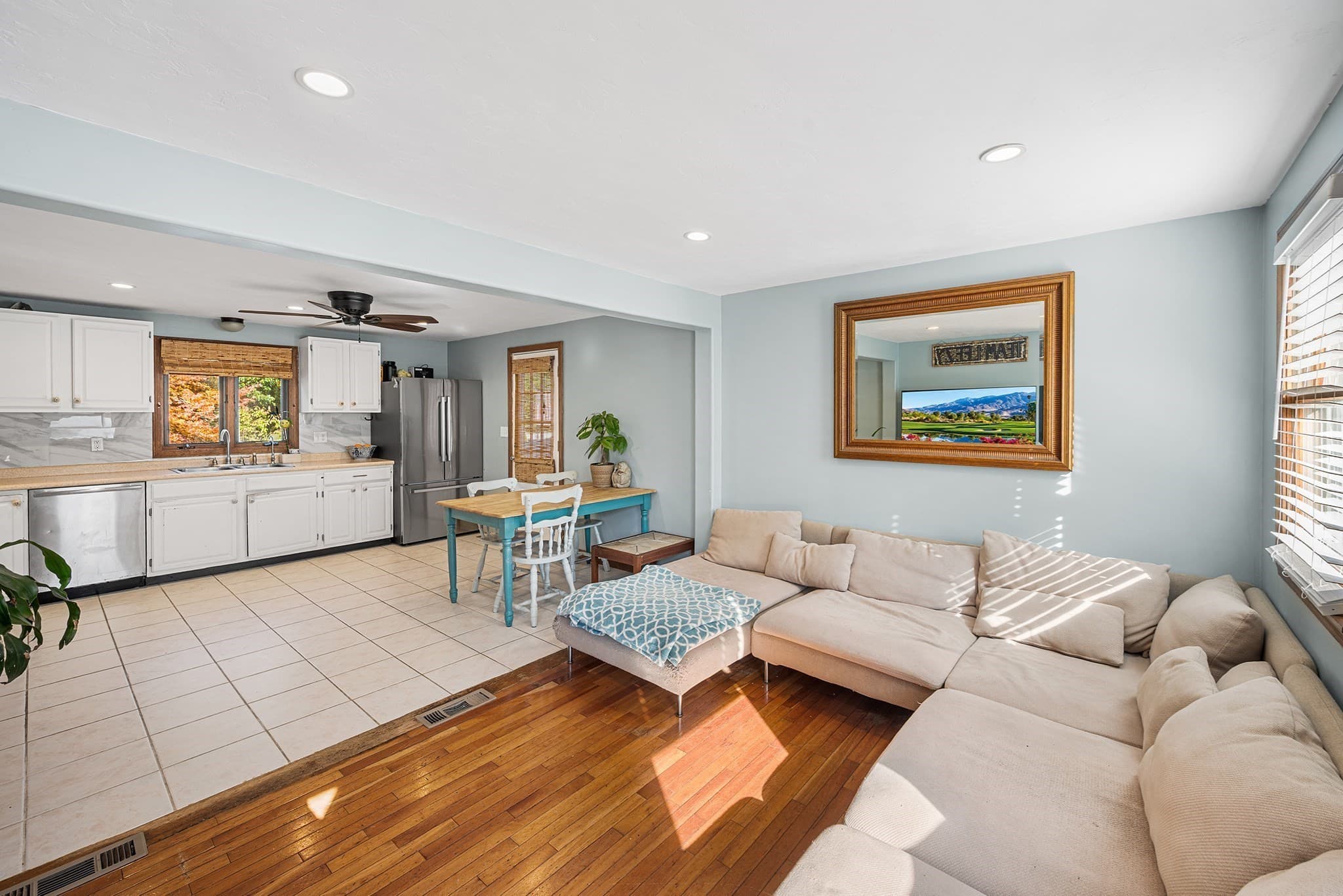 Single Family Residence at 30 Constance Dr, Lowell MA 01854, photo 5 of 42