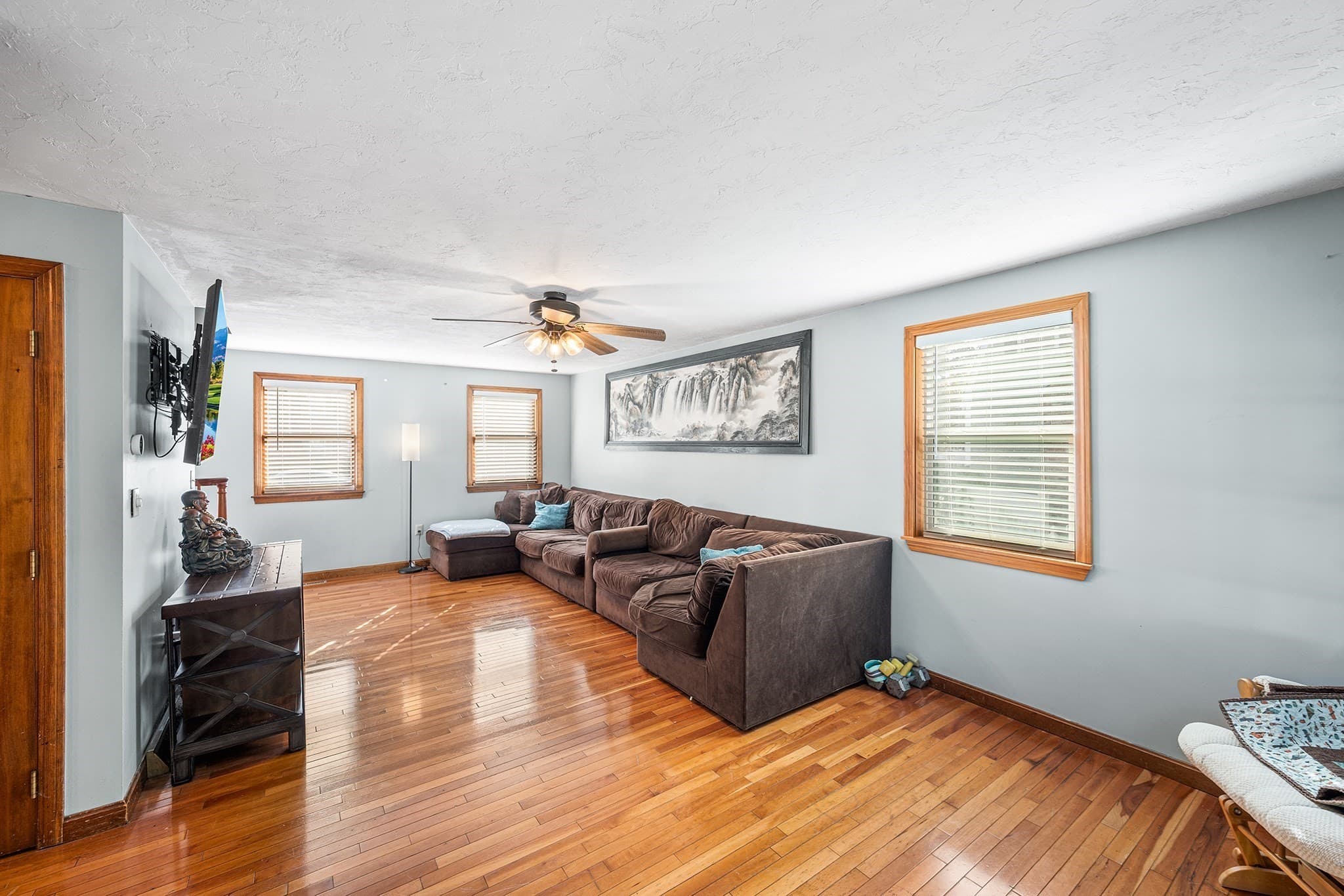 Single Family Residence at 30 Constance Dr, Lowell MA 01854, photo 9 of 42