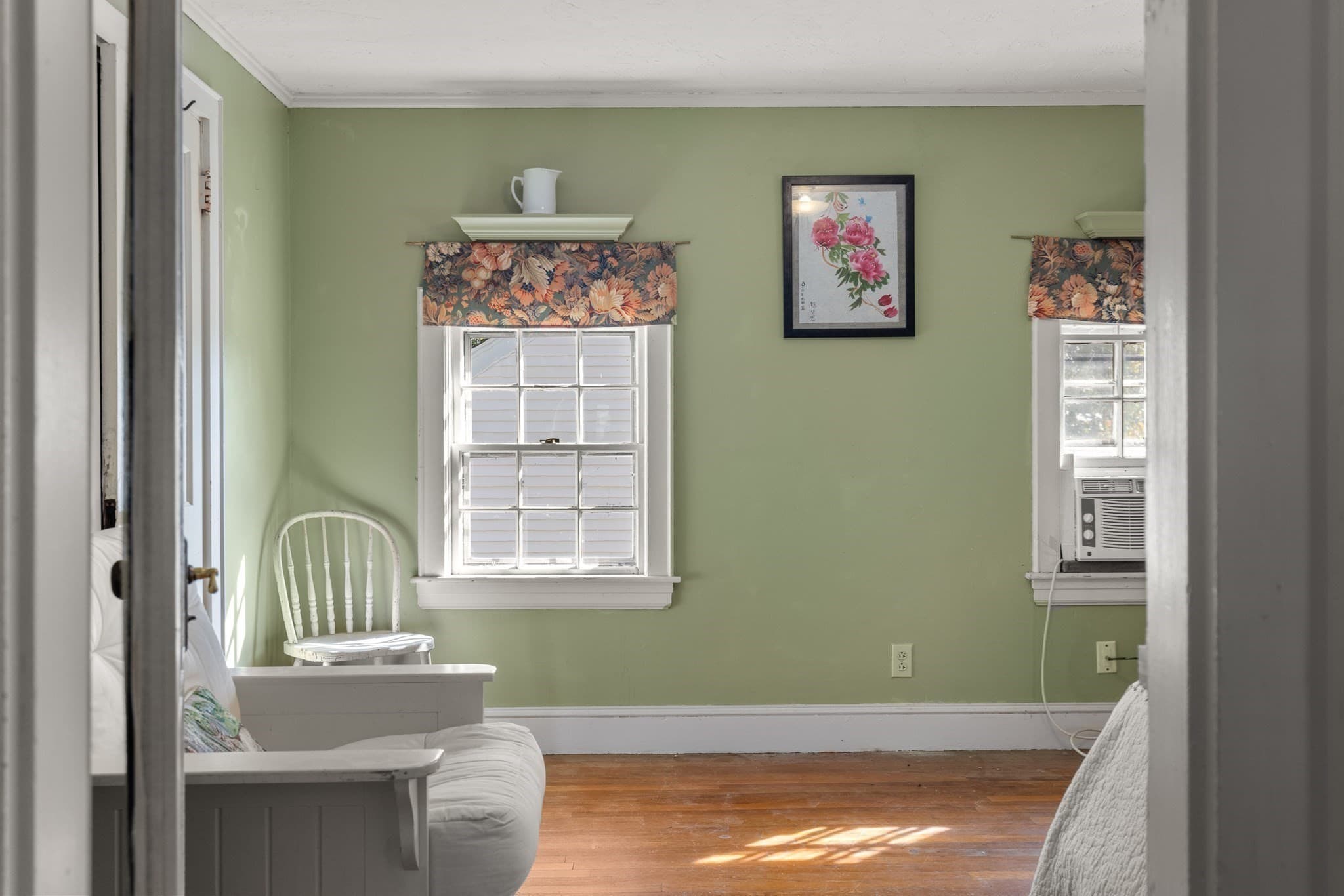 Single Family Residence at 19 Deforest St, Boston MA 02136, photo 20 of 42