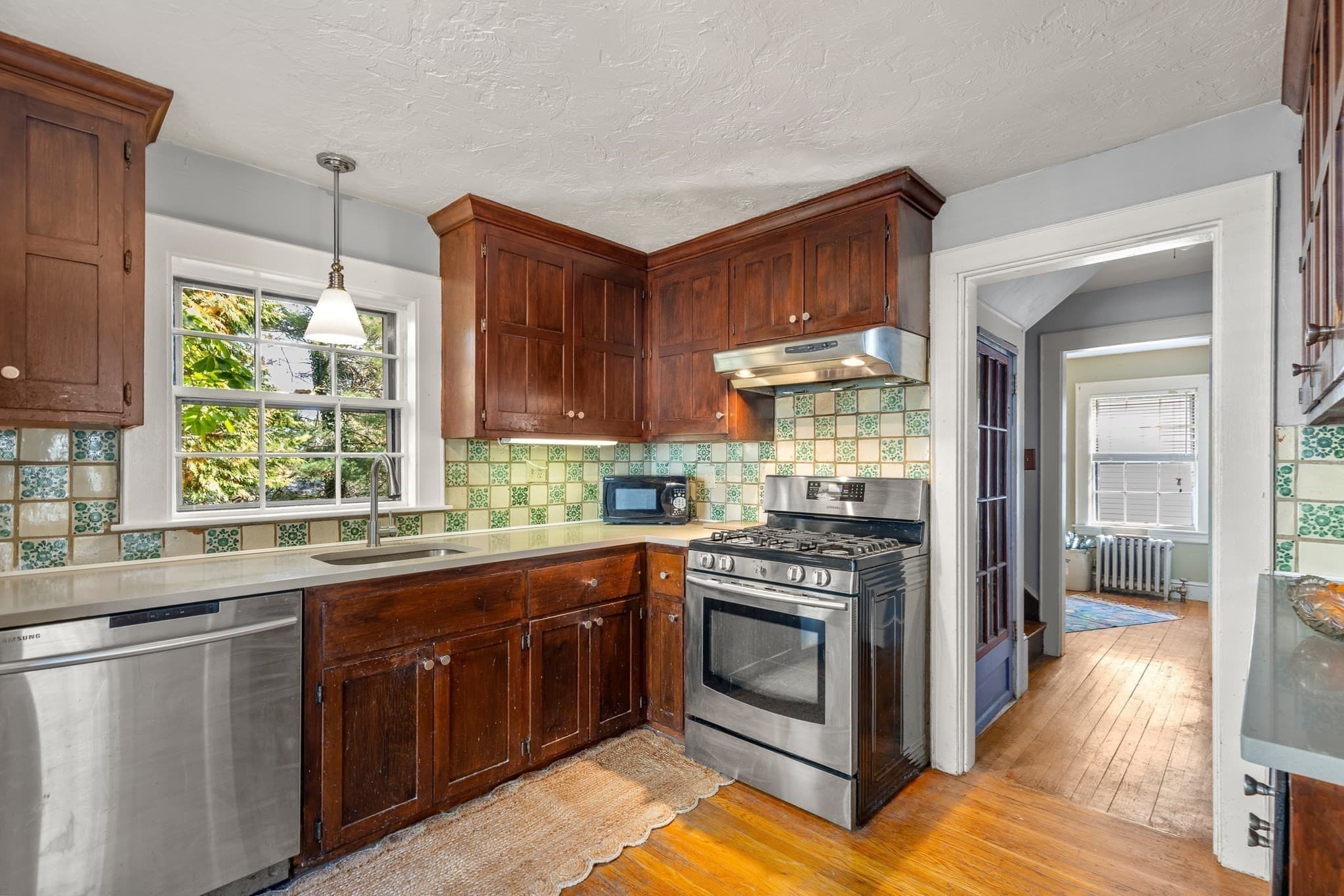 Single Family Residence at 19 Deforest St, Boston MA 02136, photo 9 of 42