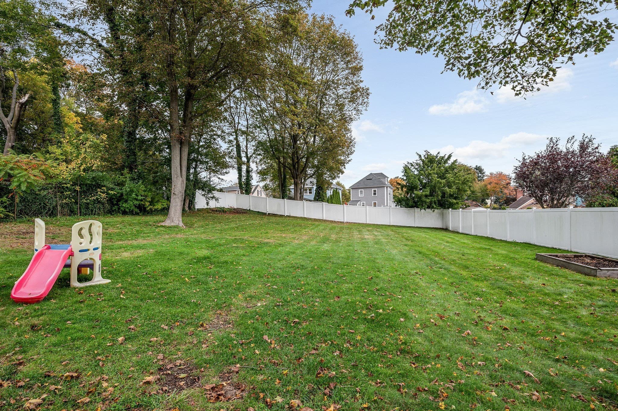 Single Family Residence at 19 Eastern Ave, Beverly MA 01915, photo 24 of 33