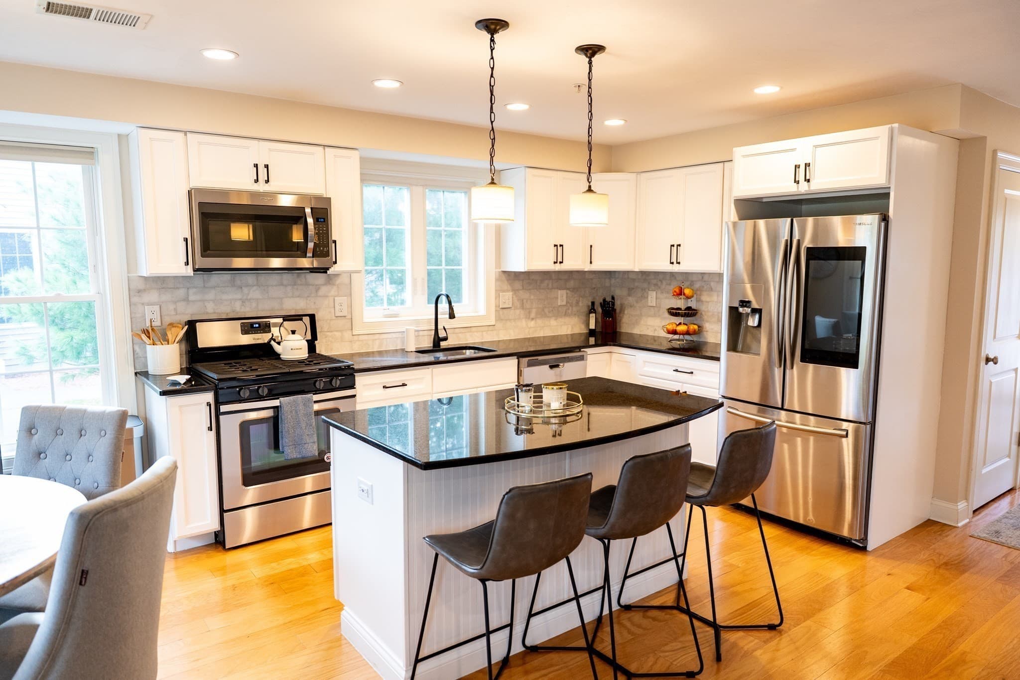 Condominium at 75 Ice House Landing # 75, Marlborough MA 01752, photo 6 of 26