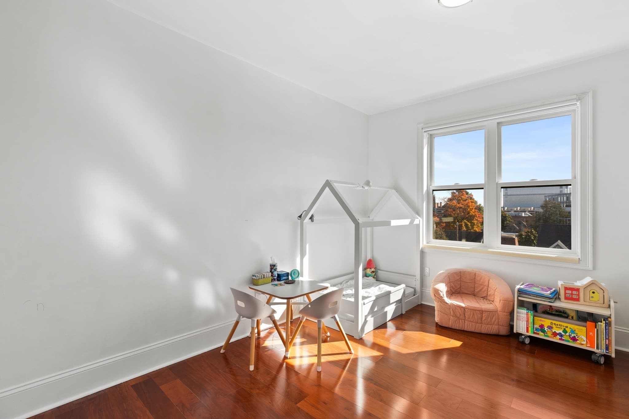 Condominium at 32 Gilson Rd # 16, Quincy MA 02169, photo 9 of 17