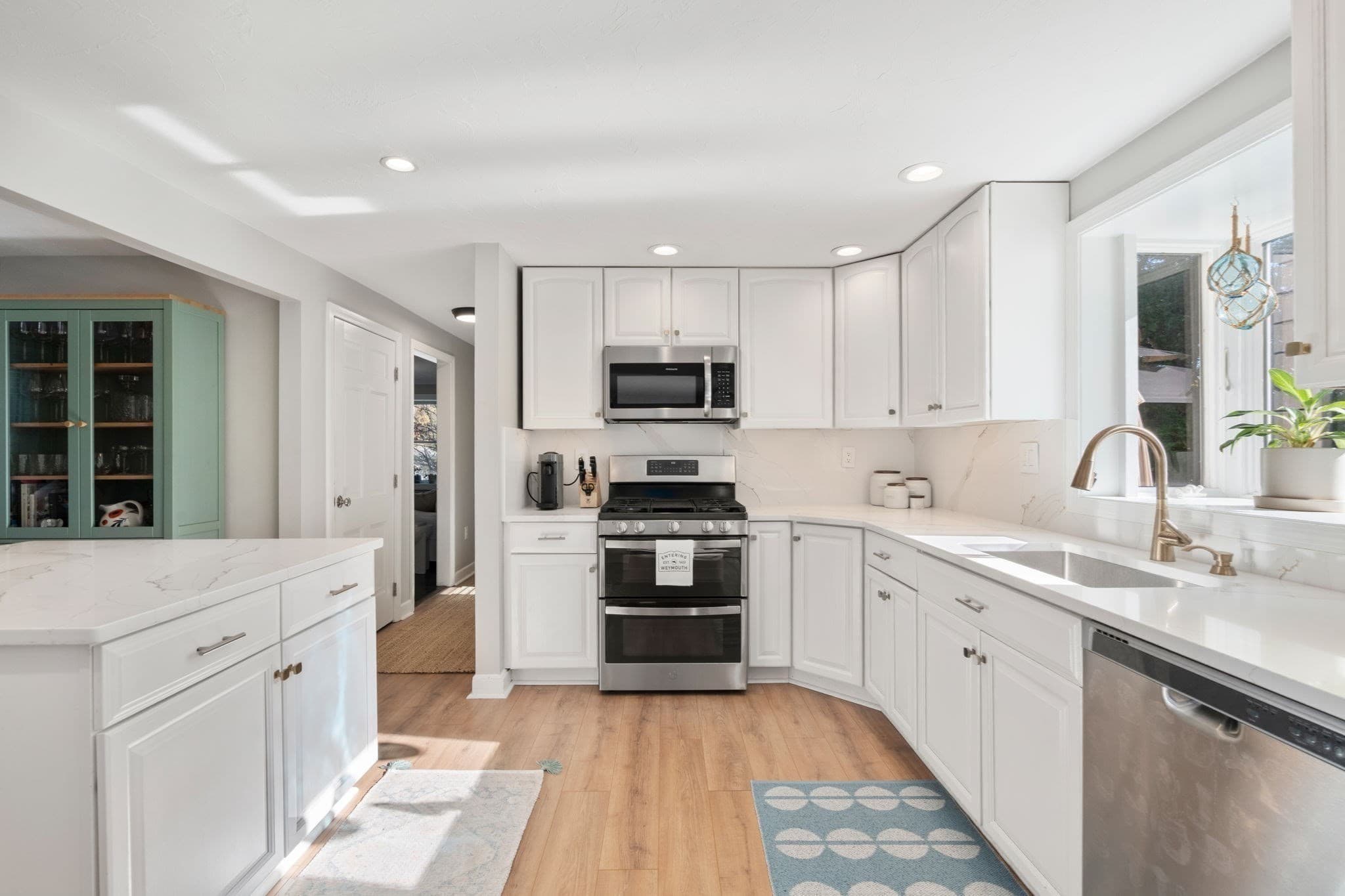 Single Family Residence at 50 Friend Street, Weymouth MA 02189, photo 6 of 42