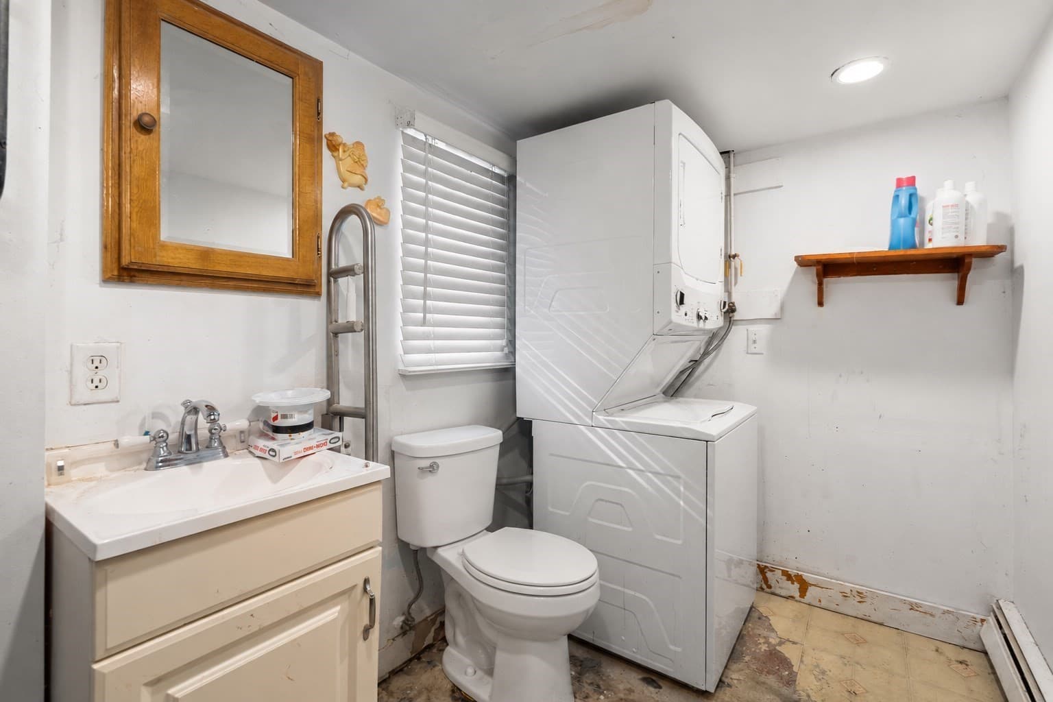 Single Family Residence at 101 Rockaway Avenue, Hull MA 02045, photo 27 of 33