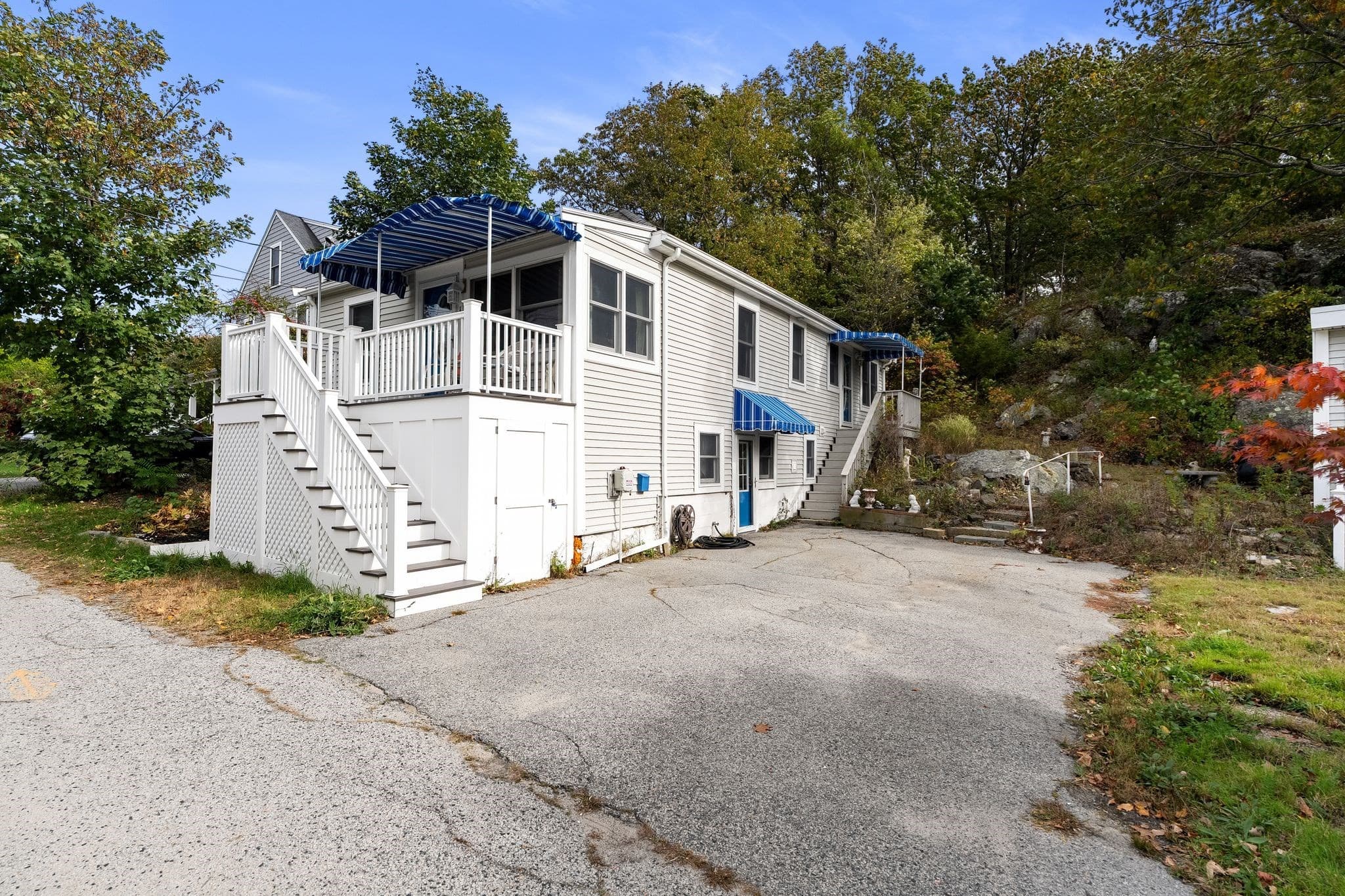 Single Family Residence at 101 Rockaway Avenue, Hull MA 02045, photo 2 of 33