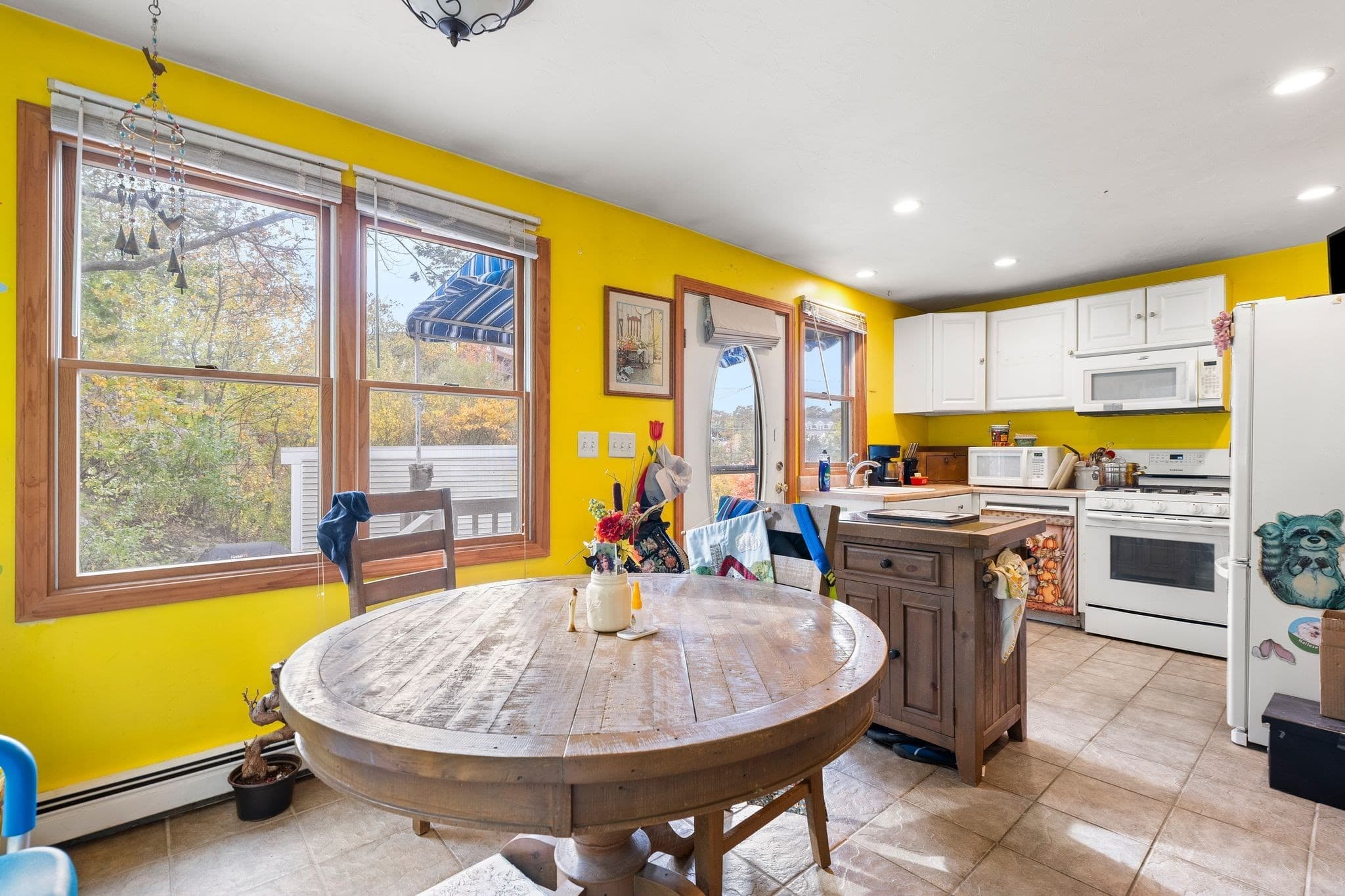 Single Family Residence at 101 Rockaway Avenue, Hull MA 02045, photo 11 of 33