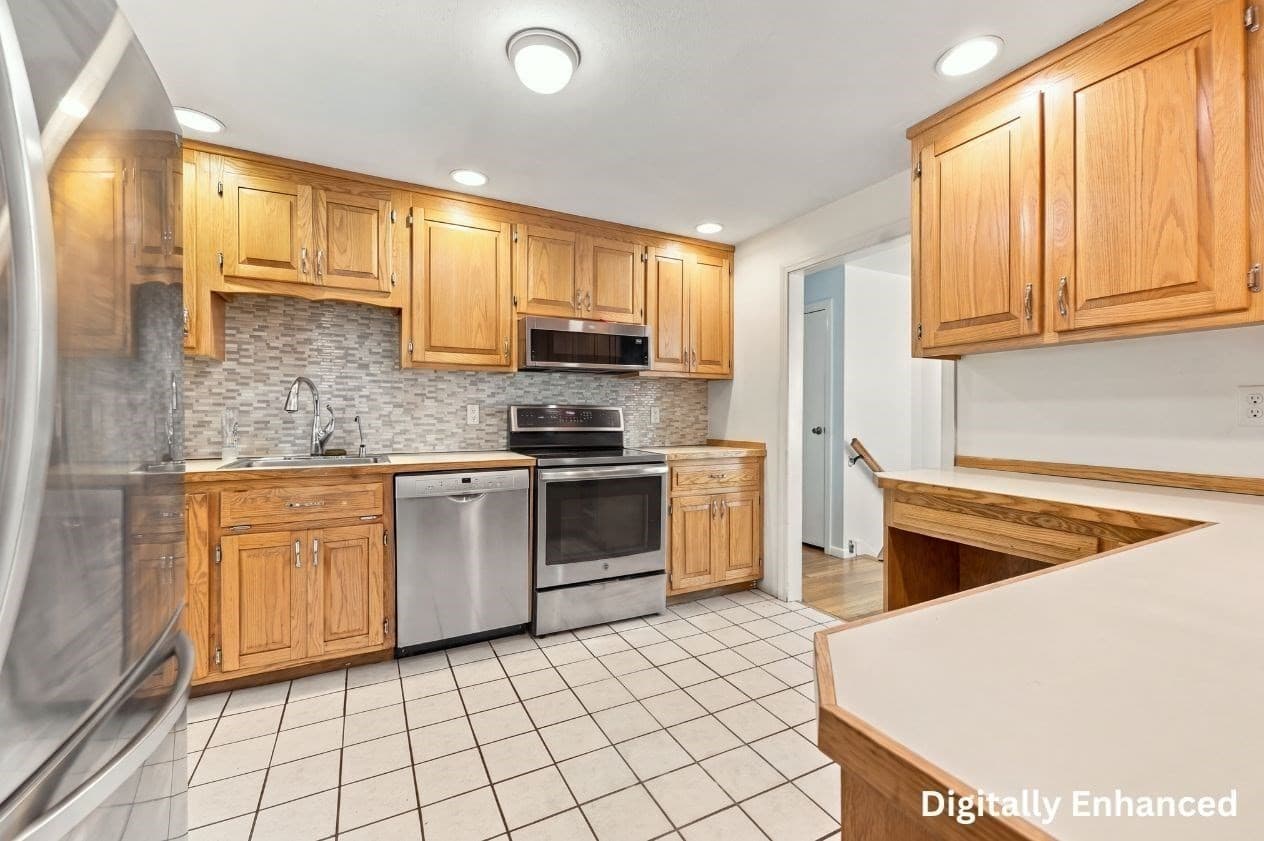 Single Family Residence at 105 Dodd Drive, Holliston MA 01746, photo 9 of 39