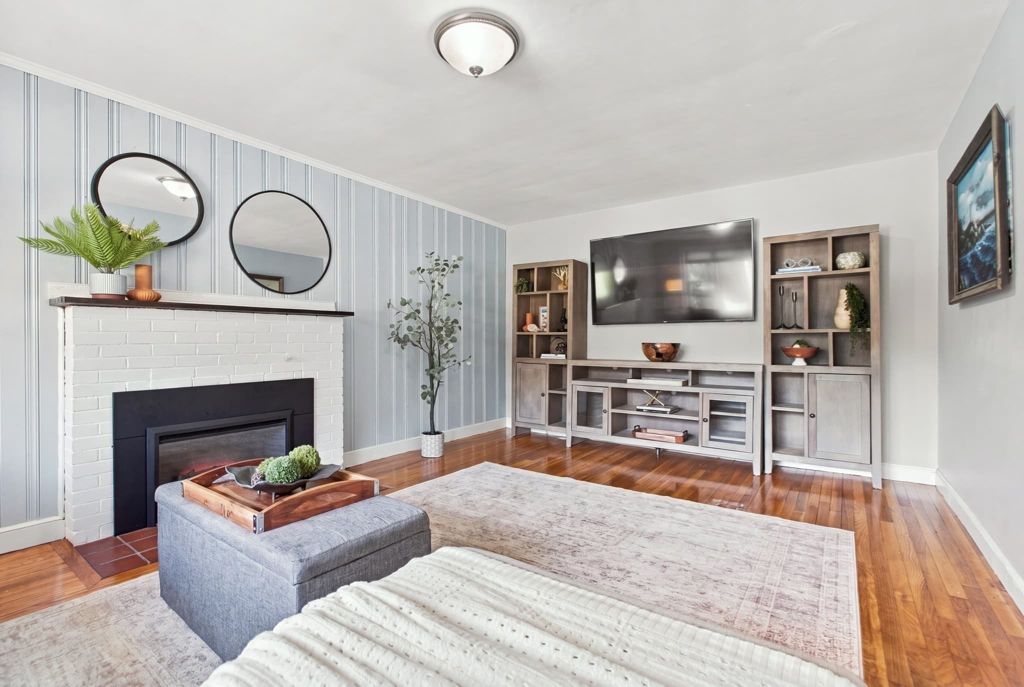 Single Family Residence at 36 Pleasant Street, North Reading MA 01864, photo 5 of 38