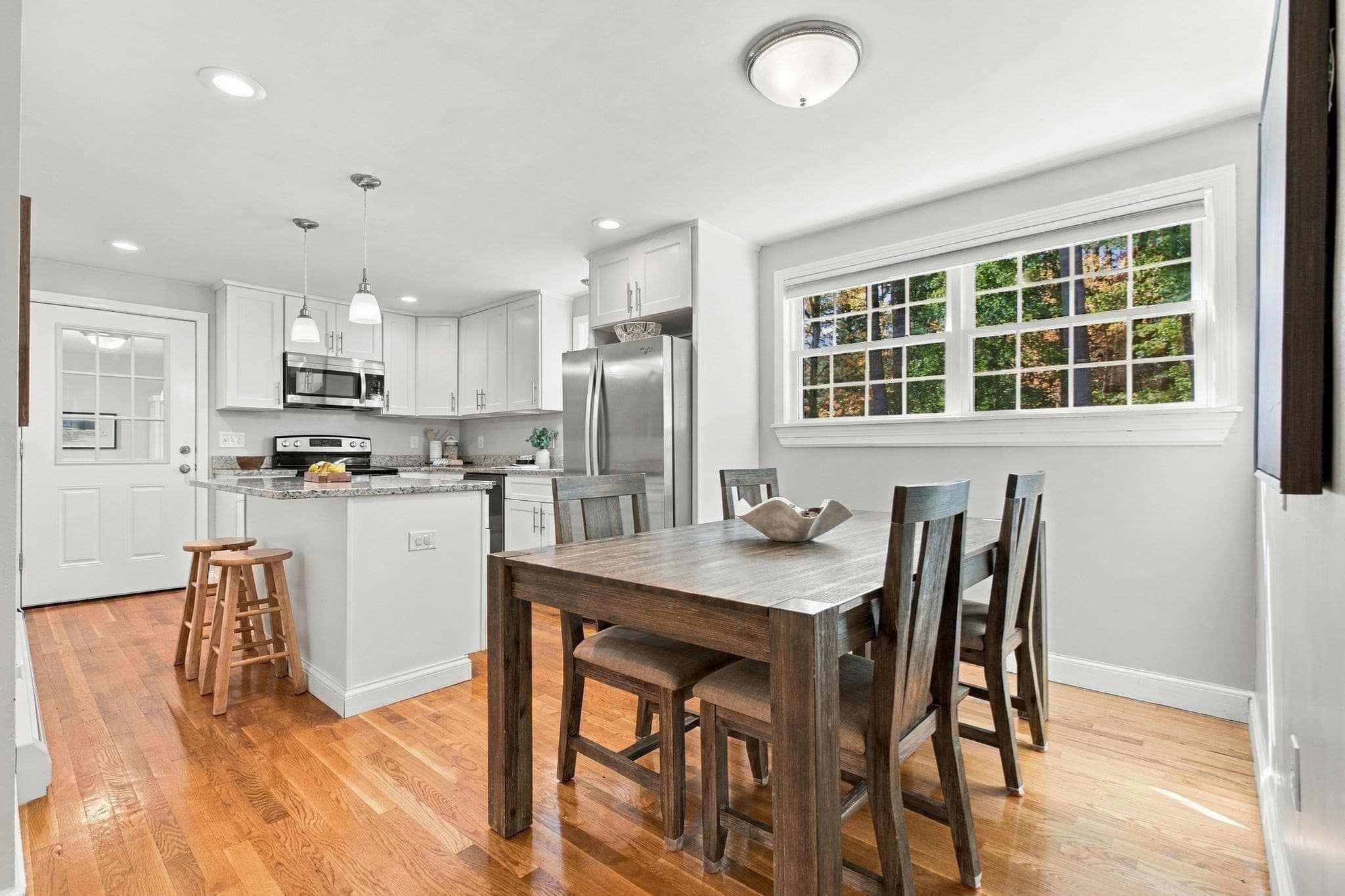 Single Family Residence at 36 Pleasant Street, North Reading MA 01864, photo 11 of 38