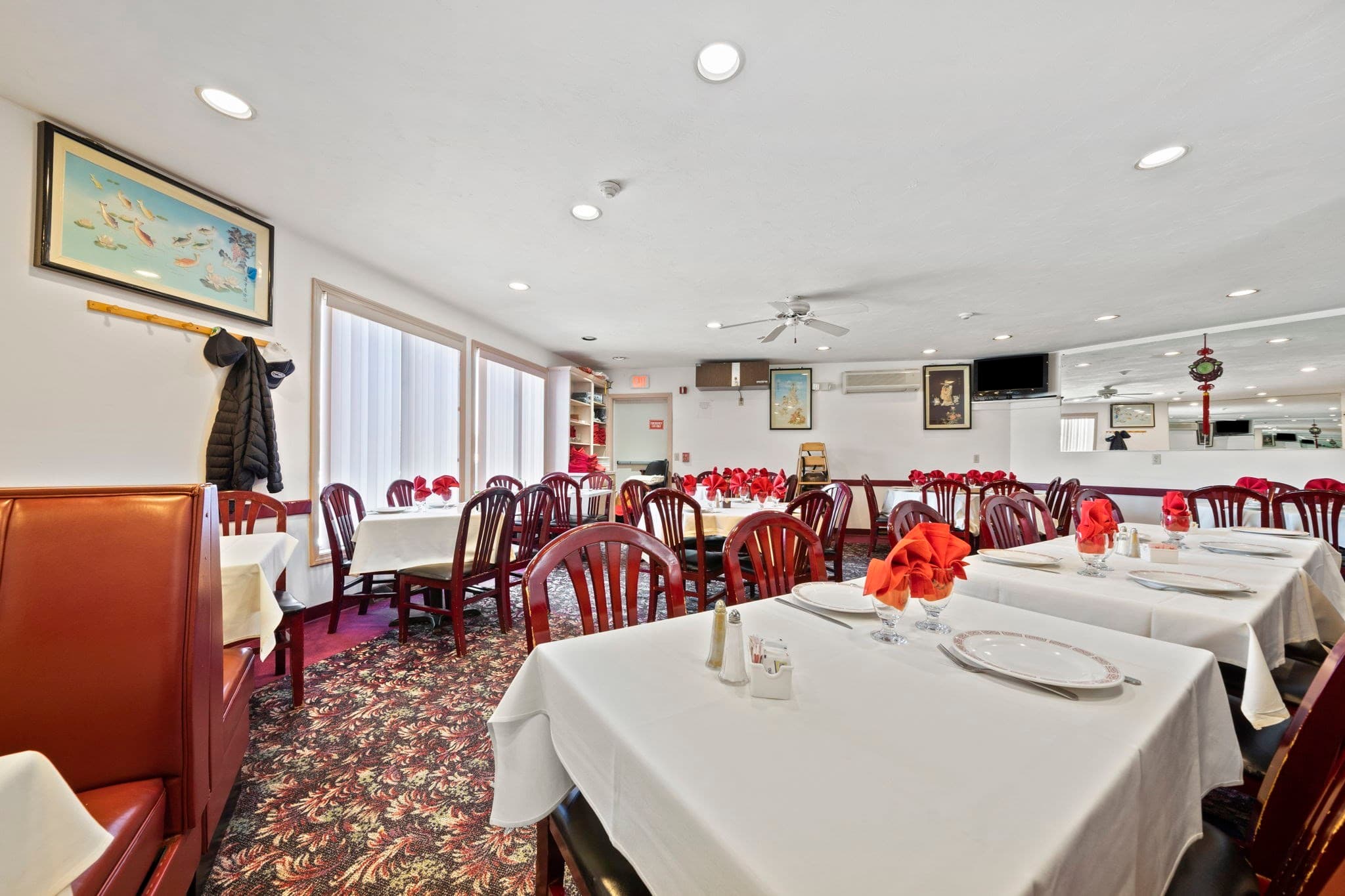 Commercial Sale at 300 Main St, Bourne MA 02532, photo 5 of 17