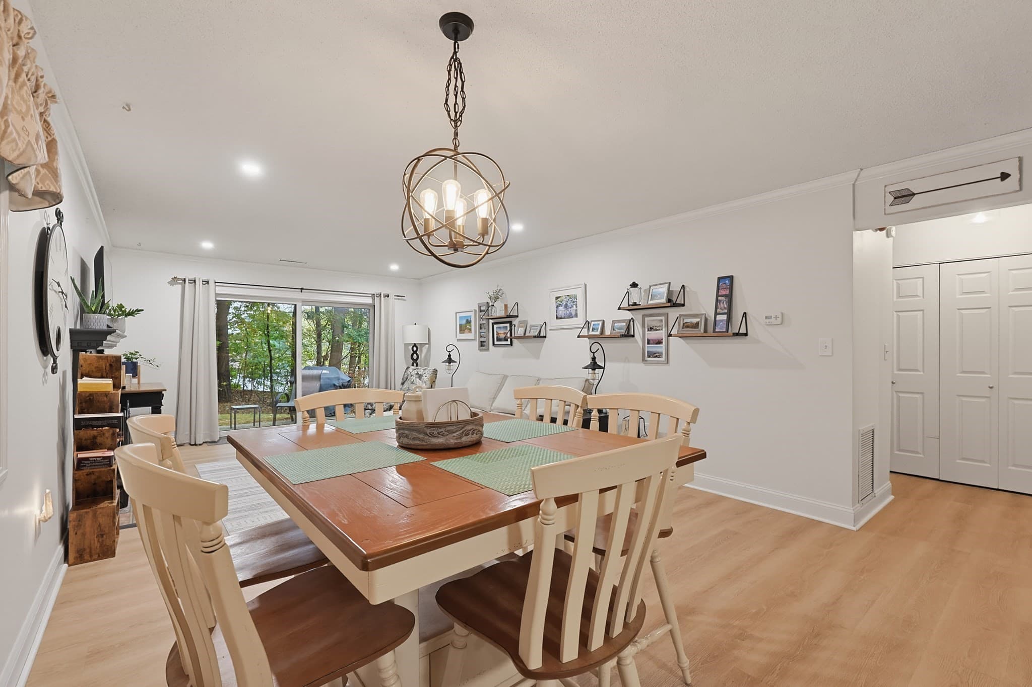 Condominium at 39 Highwood Dr # 39, Franklin MA 02038, photo 7 of 40