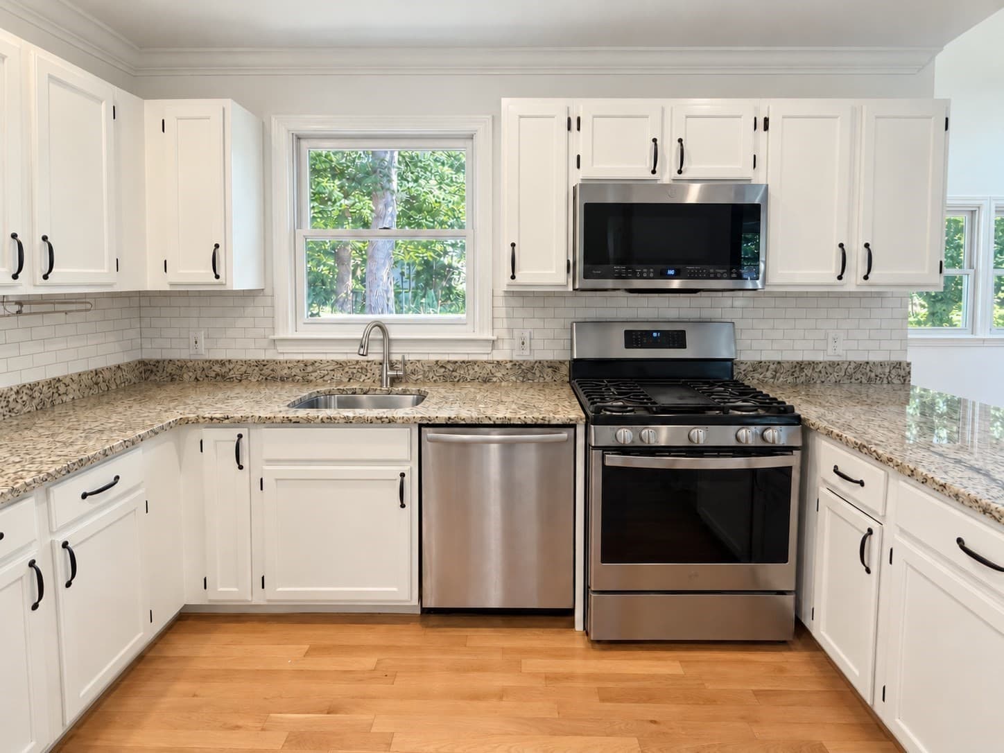 Single Family Residence at 39 Elm Ridge Rd, Stow MA 01775, photo 9 of 23