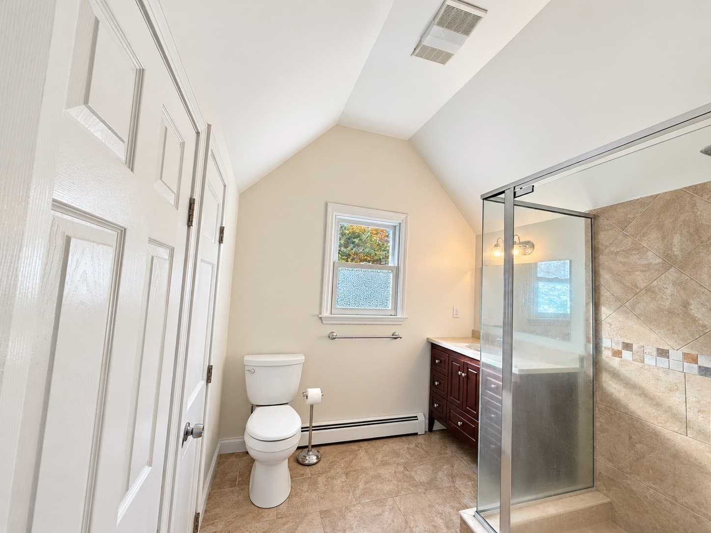 Single Family Residence at 39 Elm Ridge Rd, Stow MA 01775, photo 15 of 23