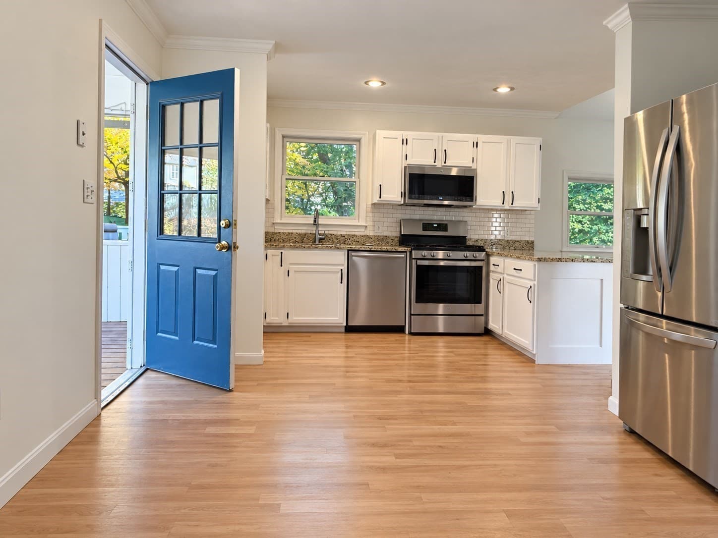 Single Family Residence at 39 Elm Ridge Rd, Stow MA 01775, photo 8 of 23