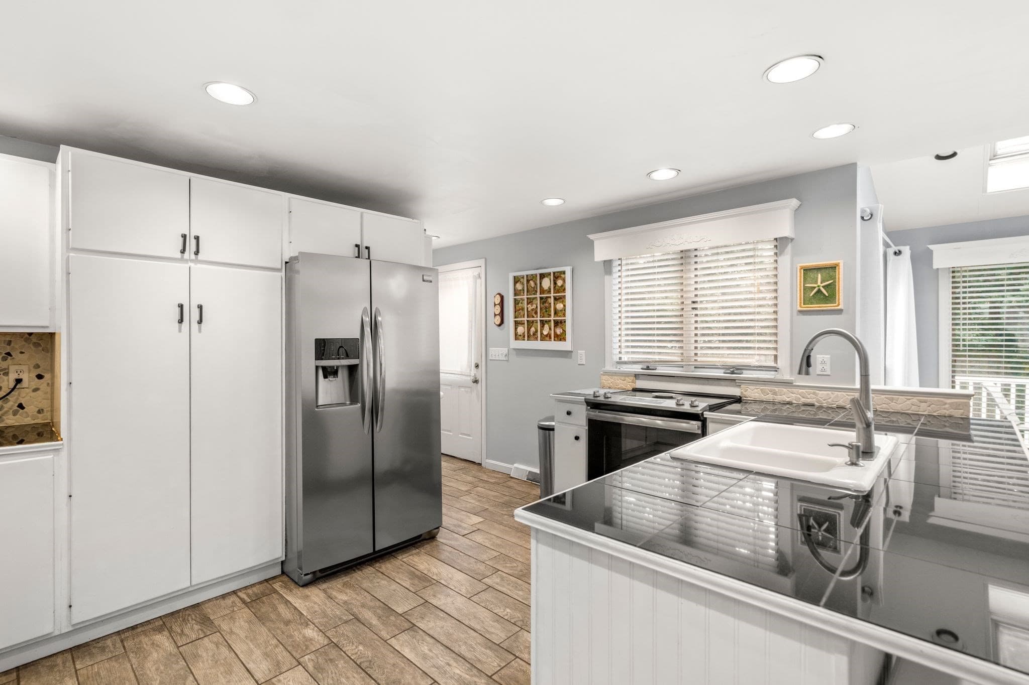 Single Family Residence at 44 2nd Way, Barnstable MA 02630, photo 13 of 41