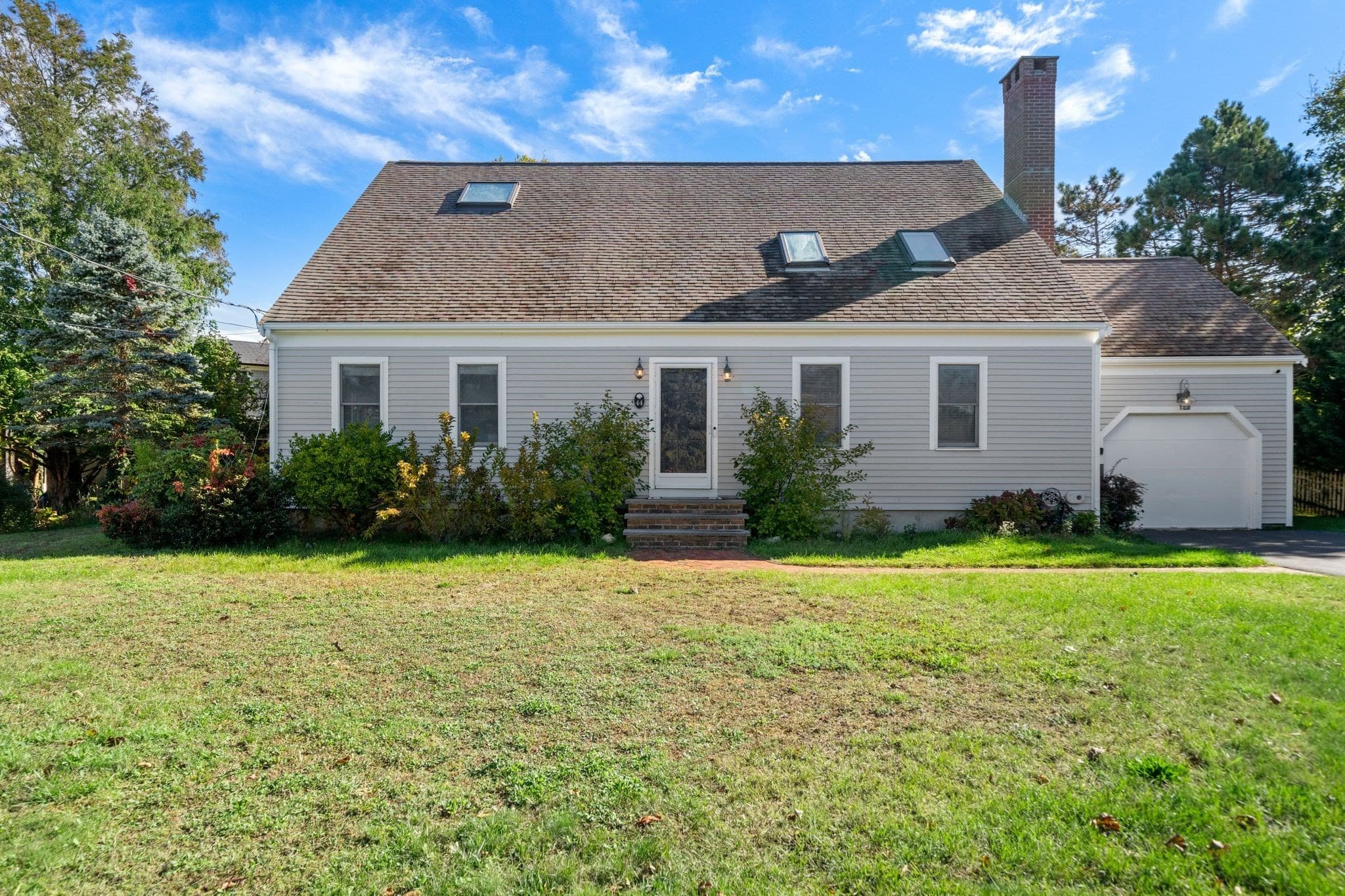 Single Family Residence at 44 2nd Way, Barnstable MA 02630, photo 3 of 41