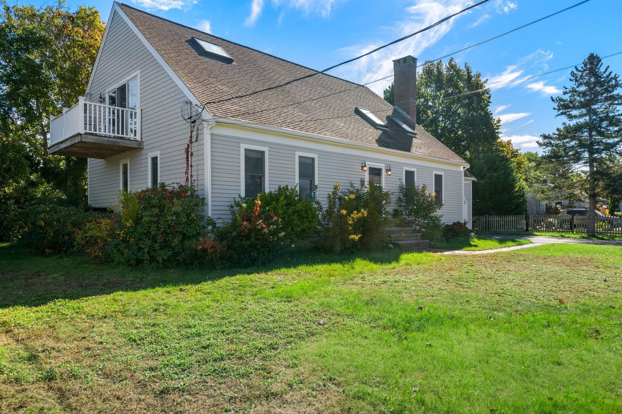 Single Family Residence at 44 2nd Way, Barnstable MA 02630, photo 5 of 41
