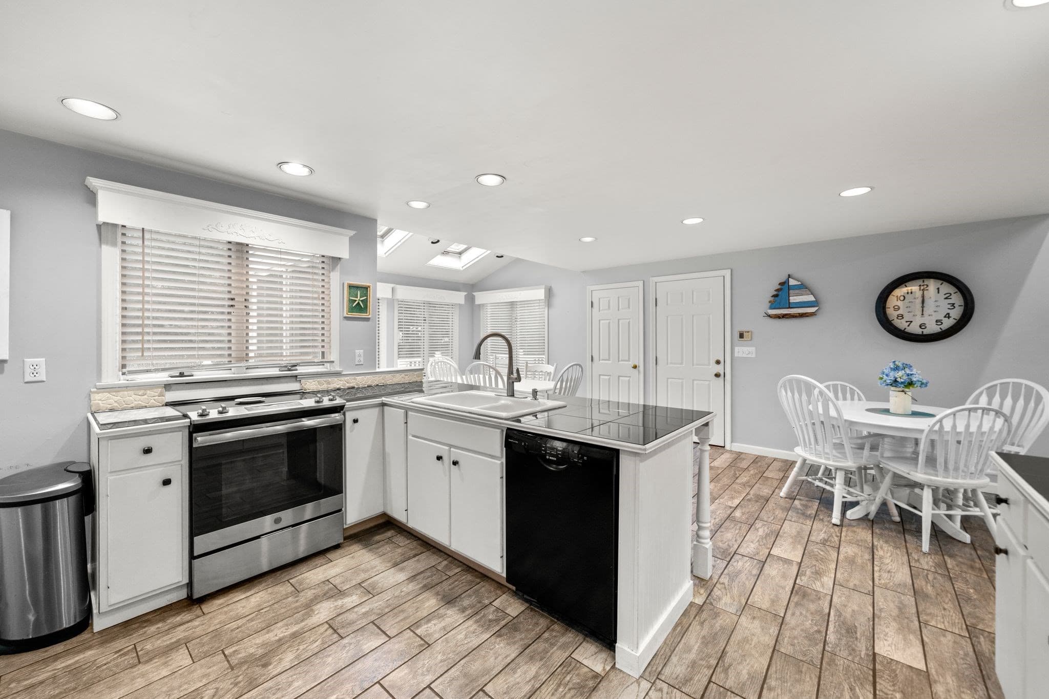 Single Family Residence at 44 2nd Way, Barnstable MA 02630, photo 14 of 41