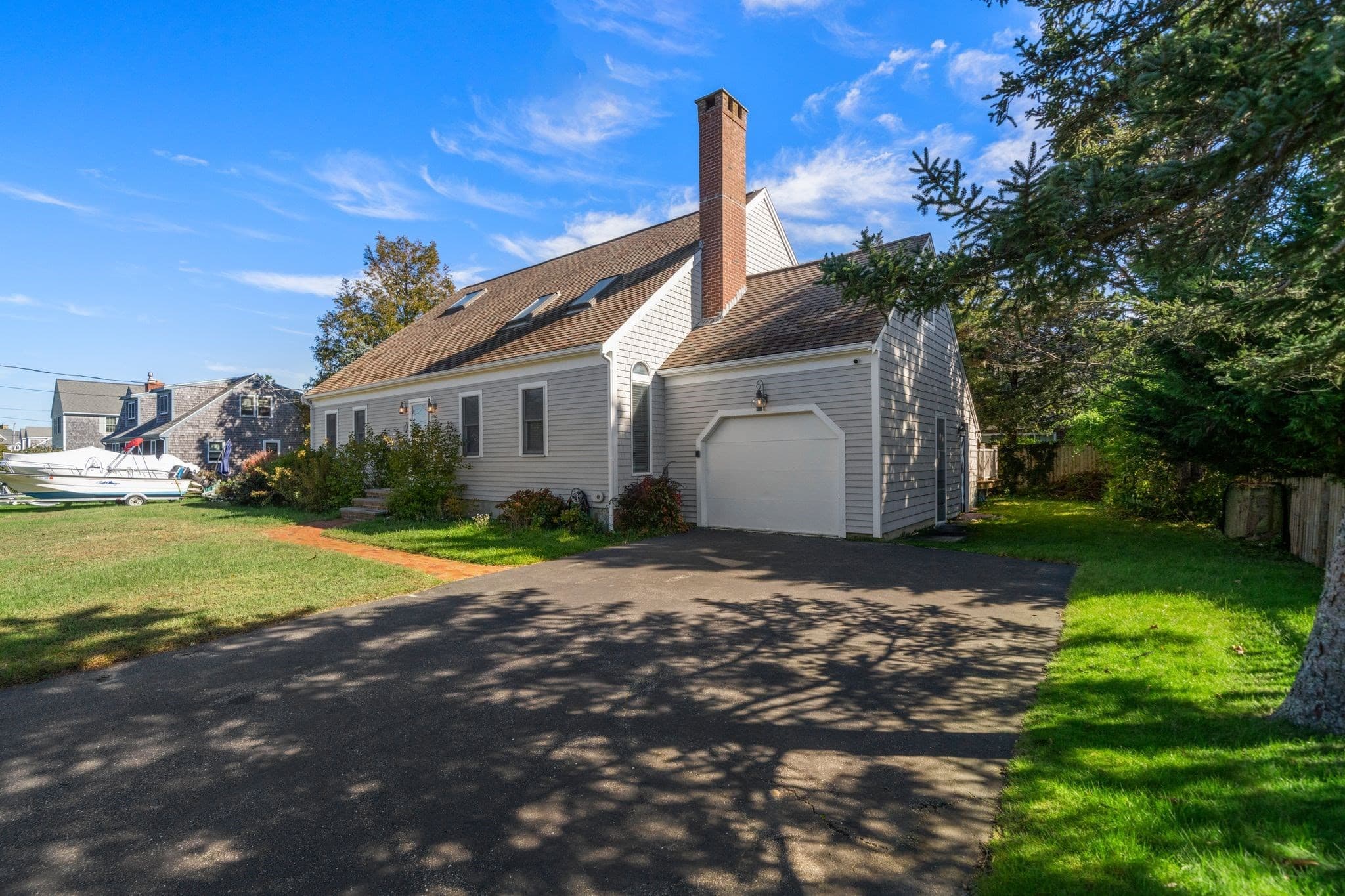 Single Family Residence at 44 2nd Way, Barnstable MA 02630, photo 4 of 41
