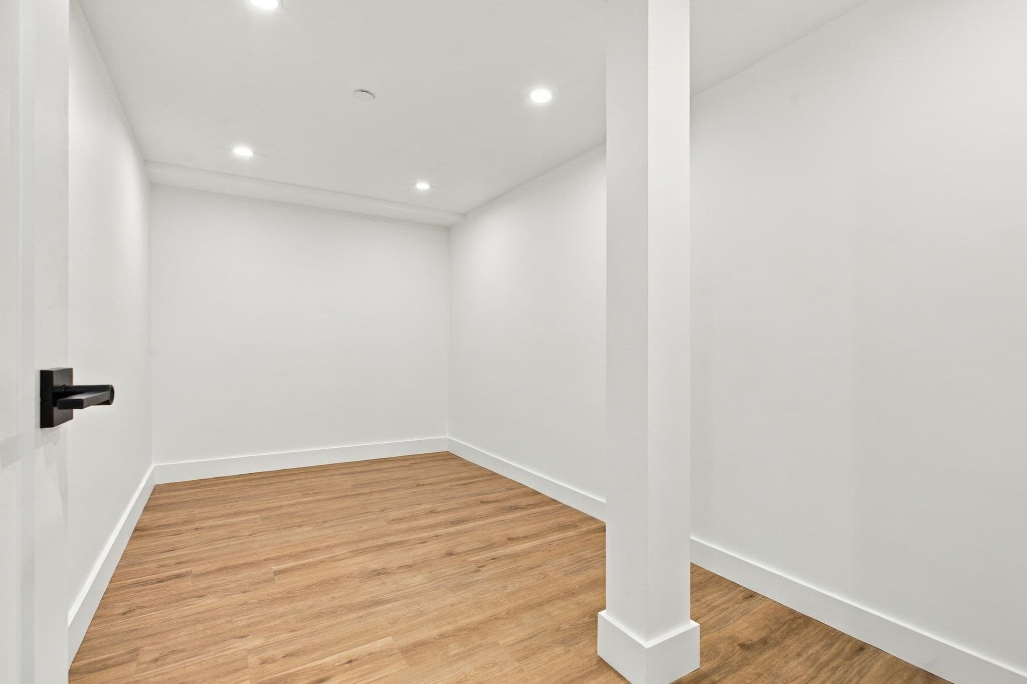 Condominium at 61 Crystal Street # 61, Melrose MA 02176, photo 23 of 28