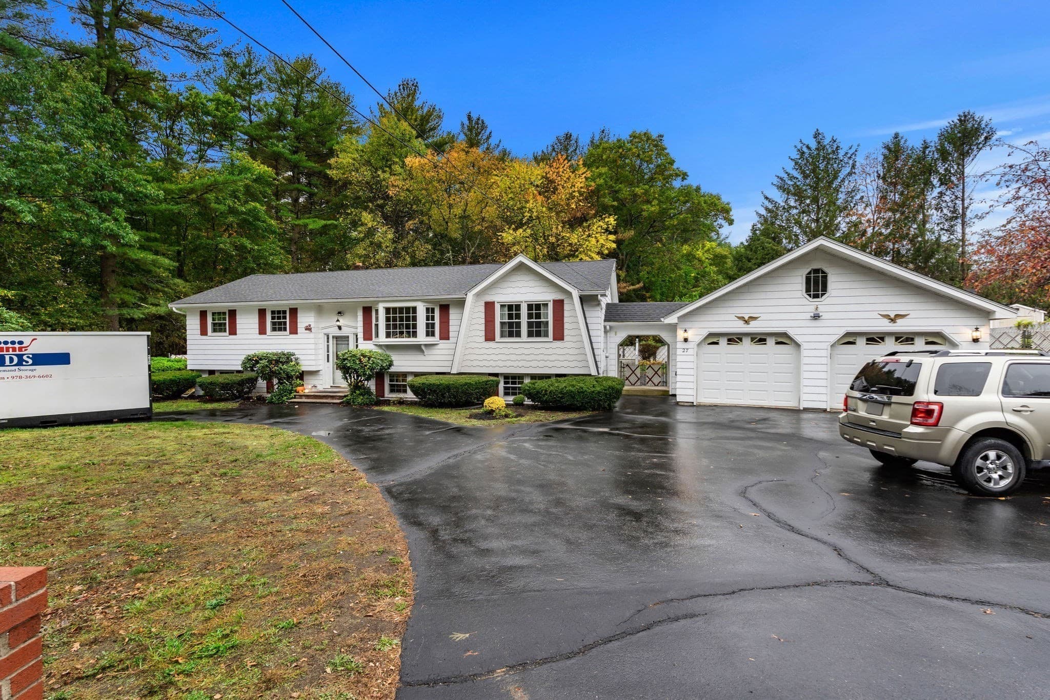 Single Family Residence at 27 Charme Rd, Tewksbury MA 01876, photo 3 of 39