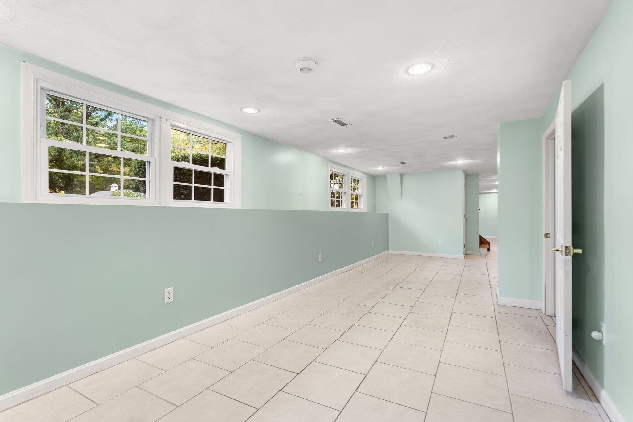 Single Family Residence at 27 Charme Rd, Tewksbury MA 01876, photo 30 of 39