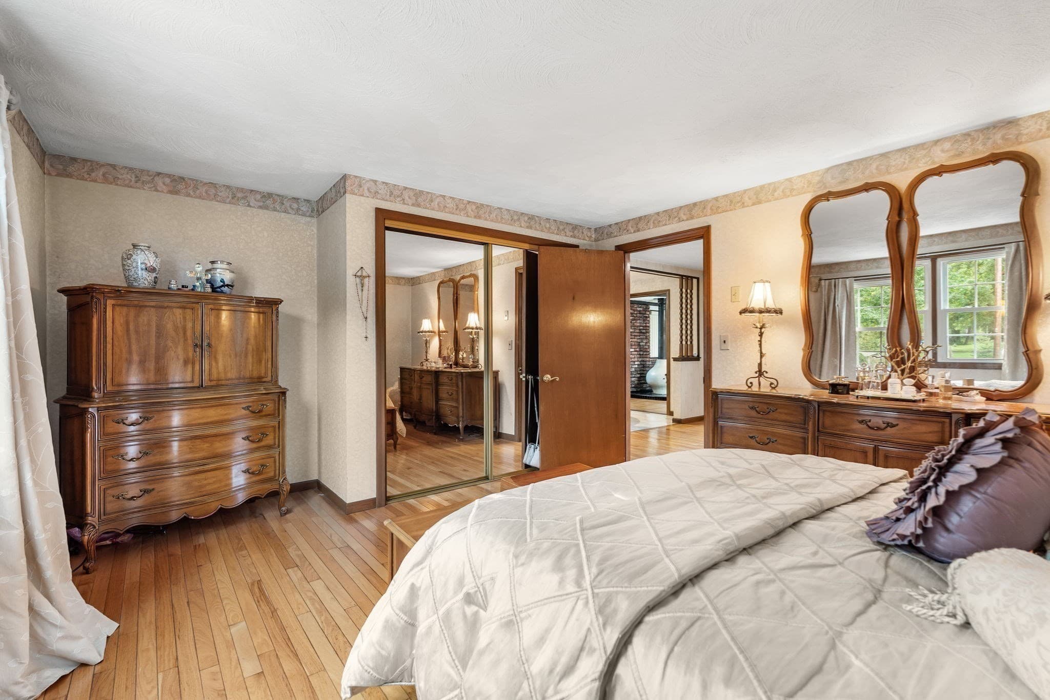 Single Family Residence at 27 Charme Rd, Tewksbury MA 01876, photo 18 of 39