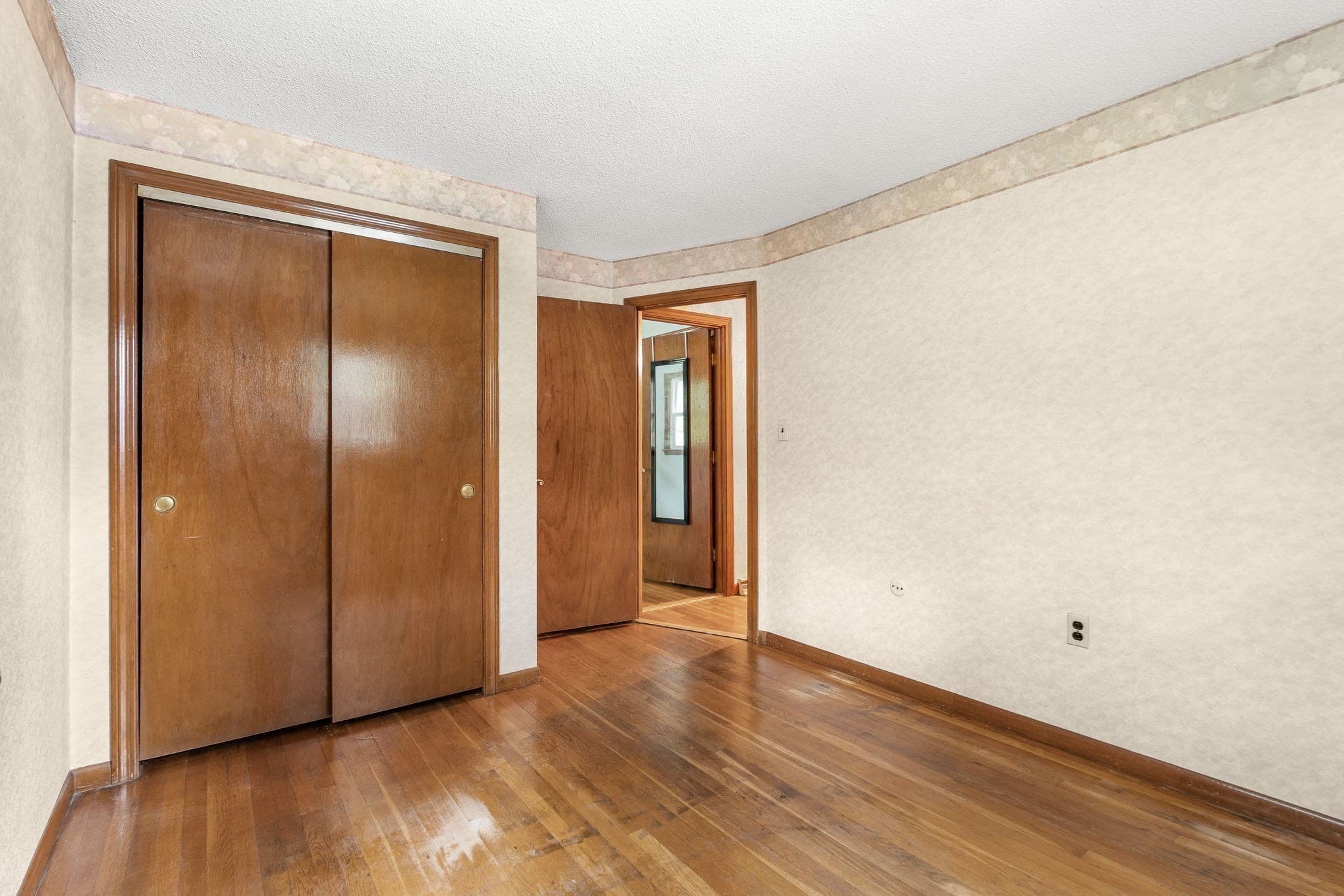 Single Family Residence at 27 Charme Rd, Tewksbury MA 01876, photo 25 of 39