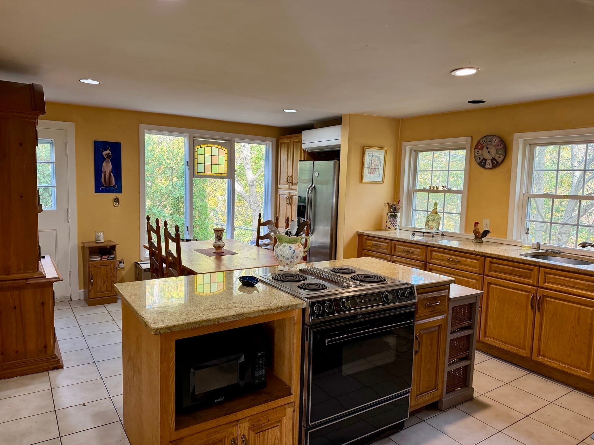 Single Family Residence at 234 Worcester, Waltham MA 02451, photo 6 of 16