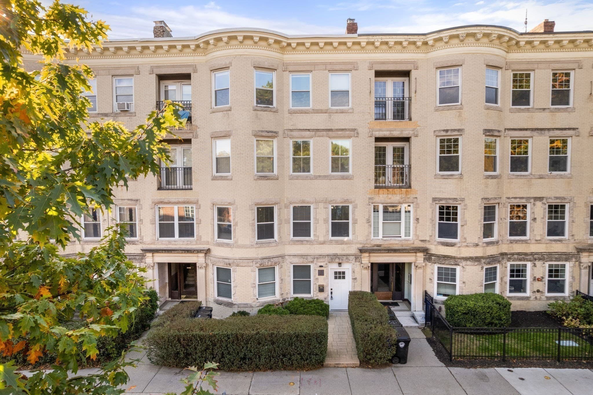 Condominium at 116 Pleasant St # B, Brookline MA 02446, photo 17 of 20