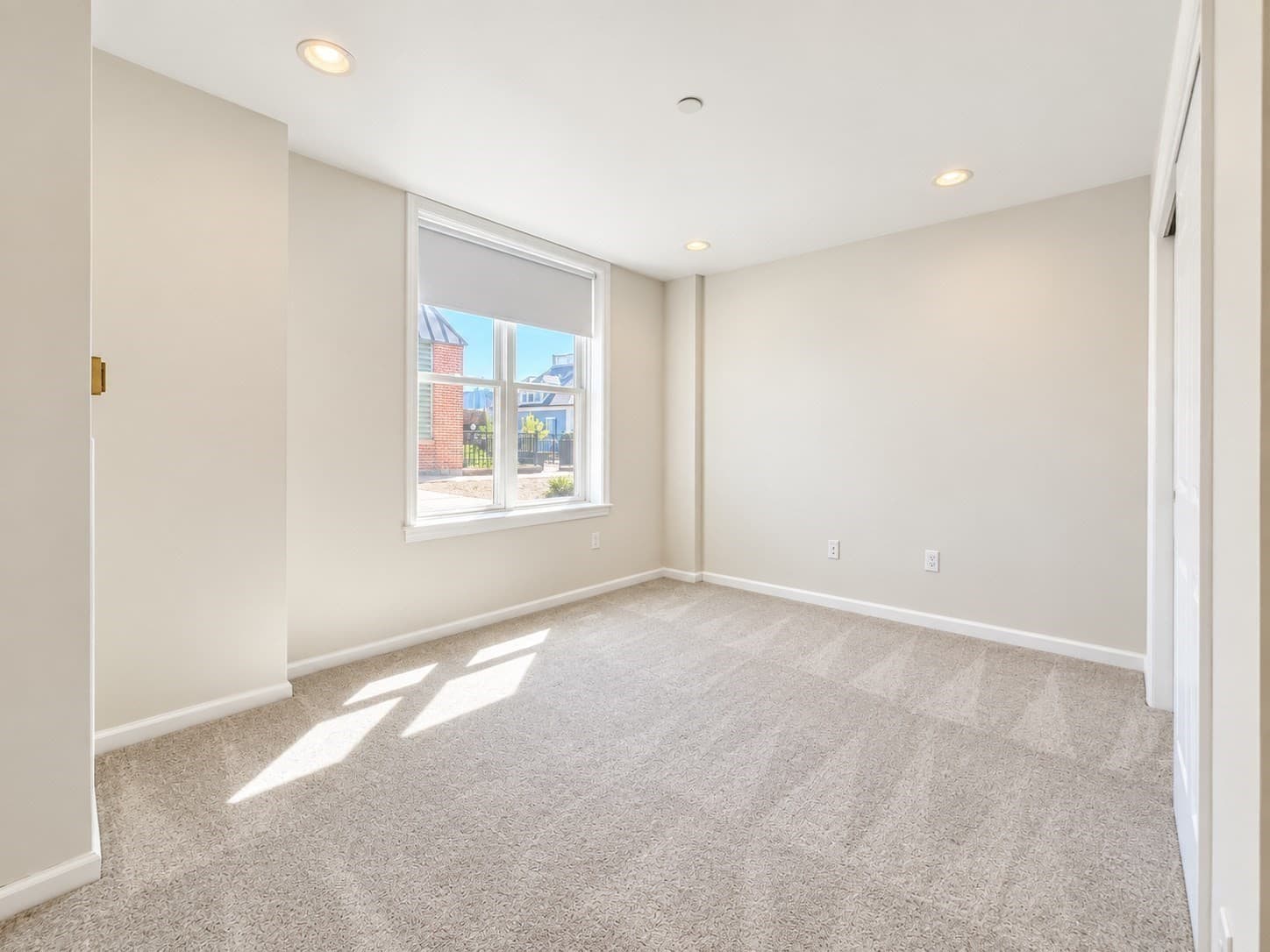 Condominium at 73 Chelsea St # 109, Boston MA 02129, photo 14 of 25
