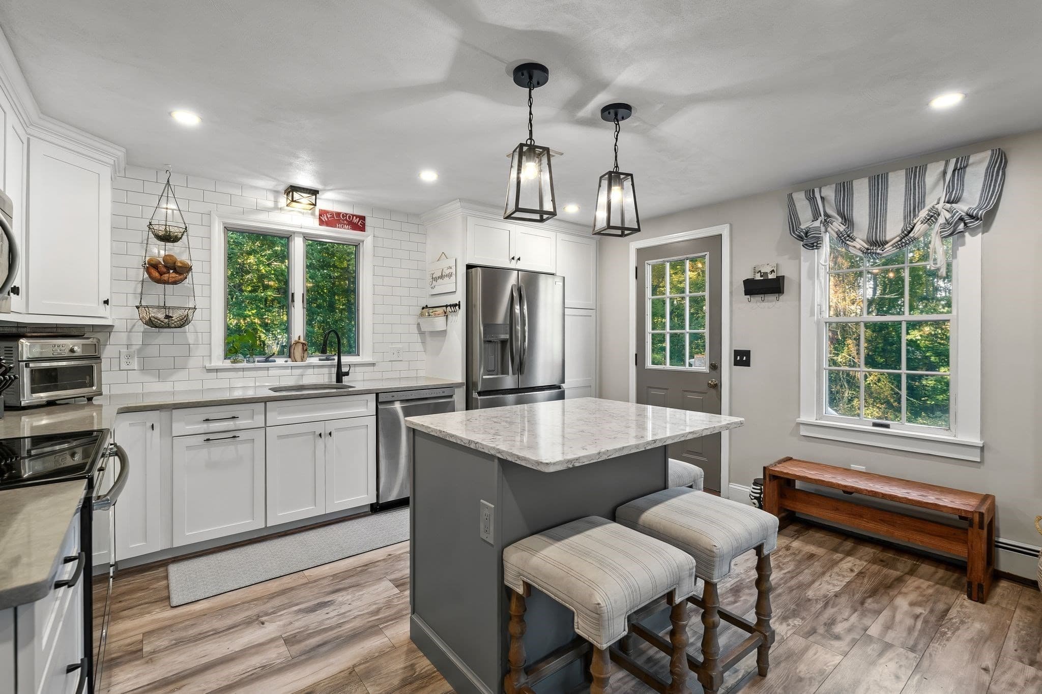 Single Family Residence at 2 Brookside Drive, Bridgewater MA 02324, photo 4 of 39