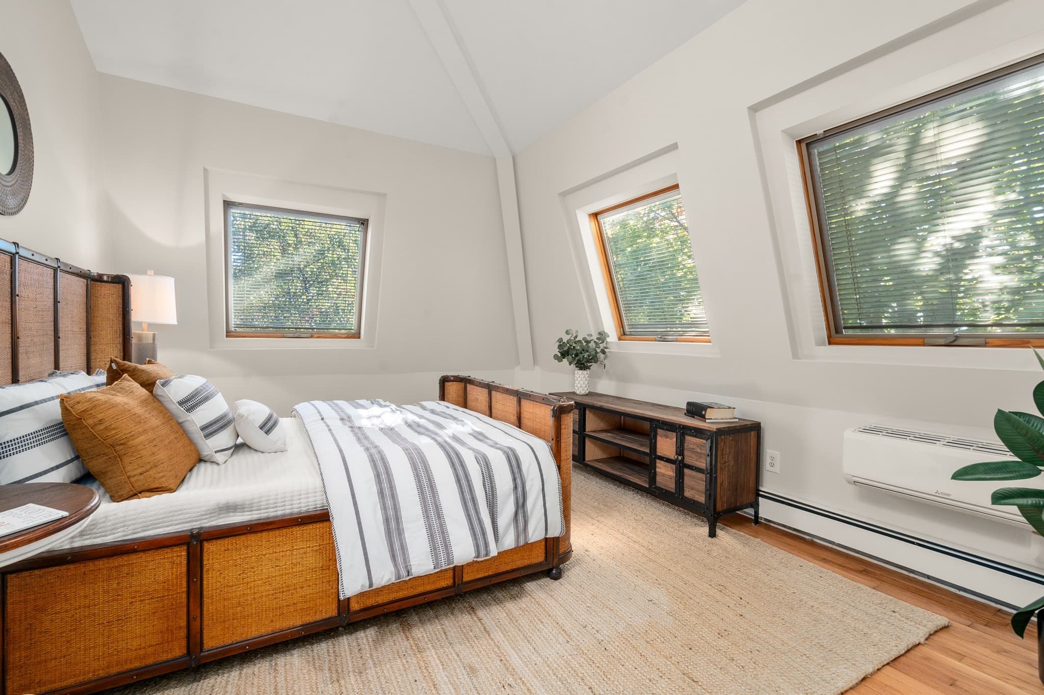 Single Family Residence at 13 Humboldt Street, Cambridge MA 02140, photo 19 of 26