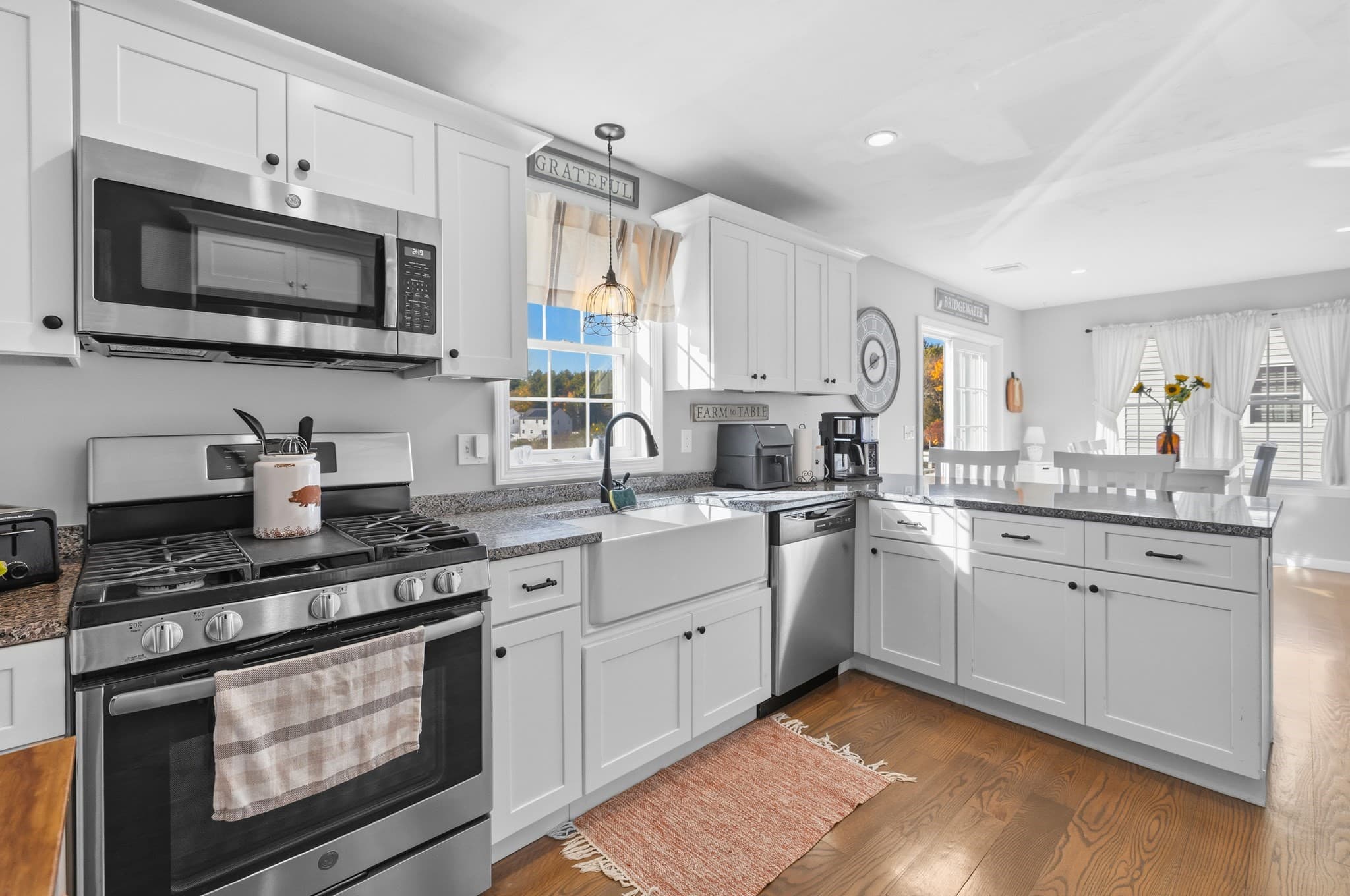 Single Family Residence at 155 Prattown Ln, Bridgewater MA 02324, photo 8 of 26
